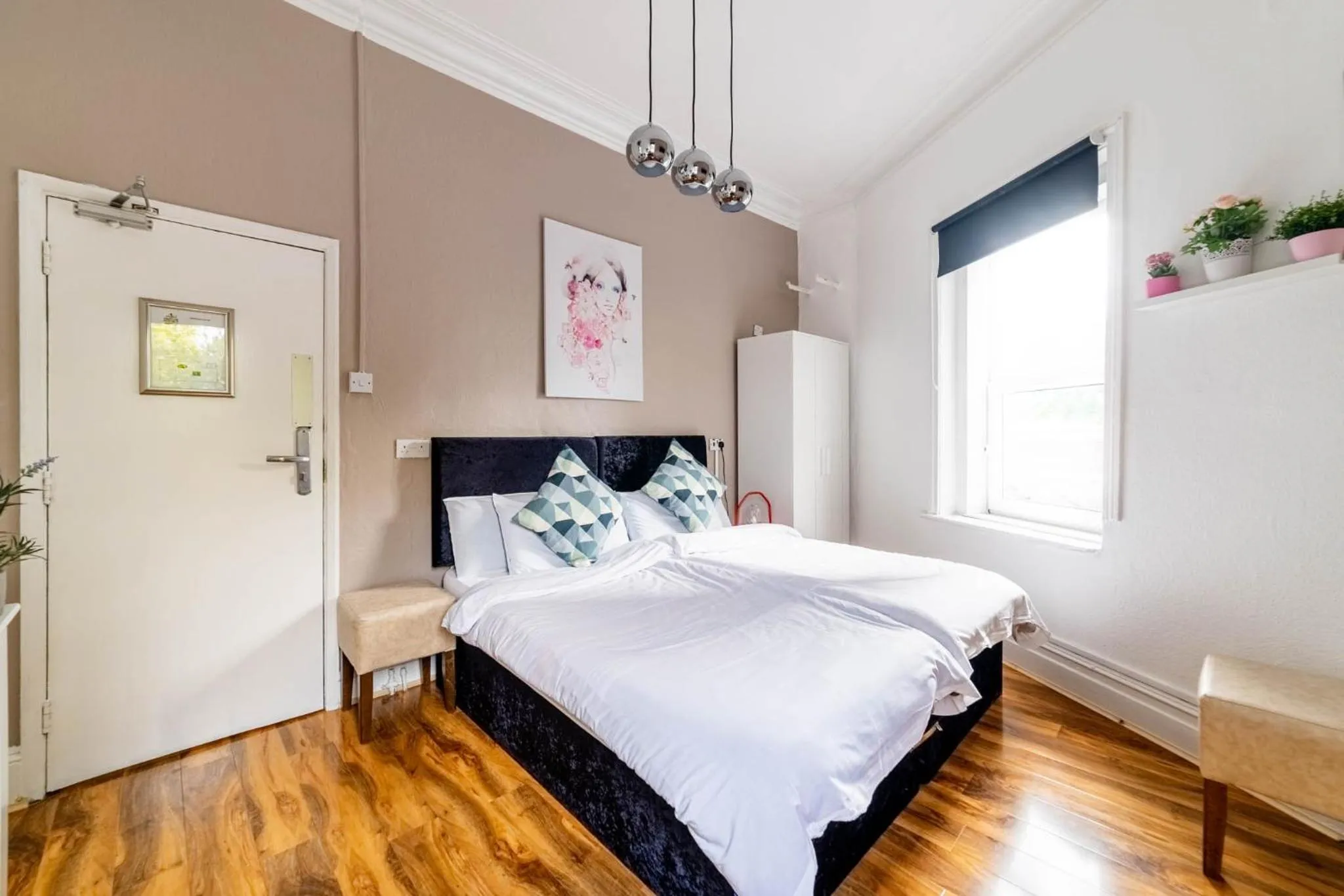 Bedroom, Bed in Book A Bed Hostels