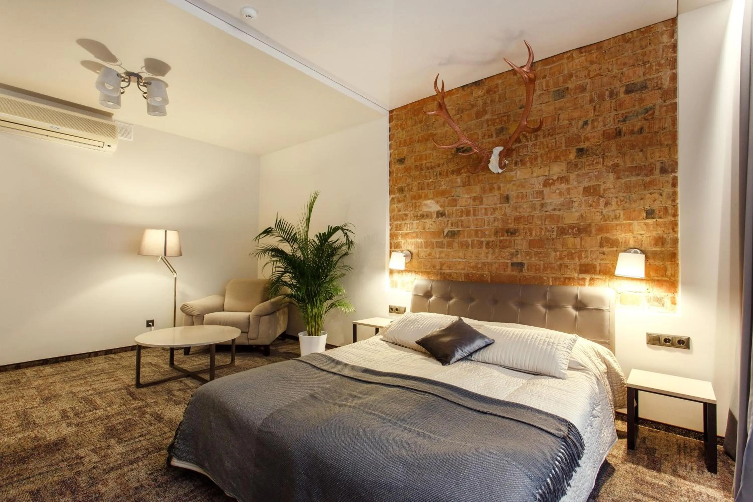 Photo of the whole room, Bed in Old Town Trio Apartments