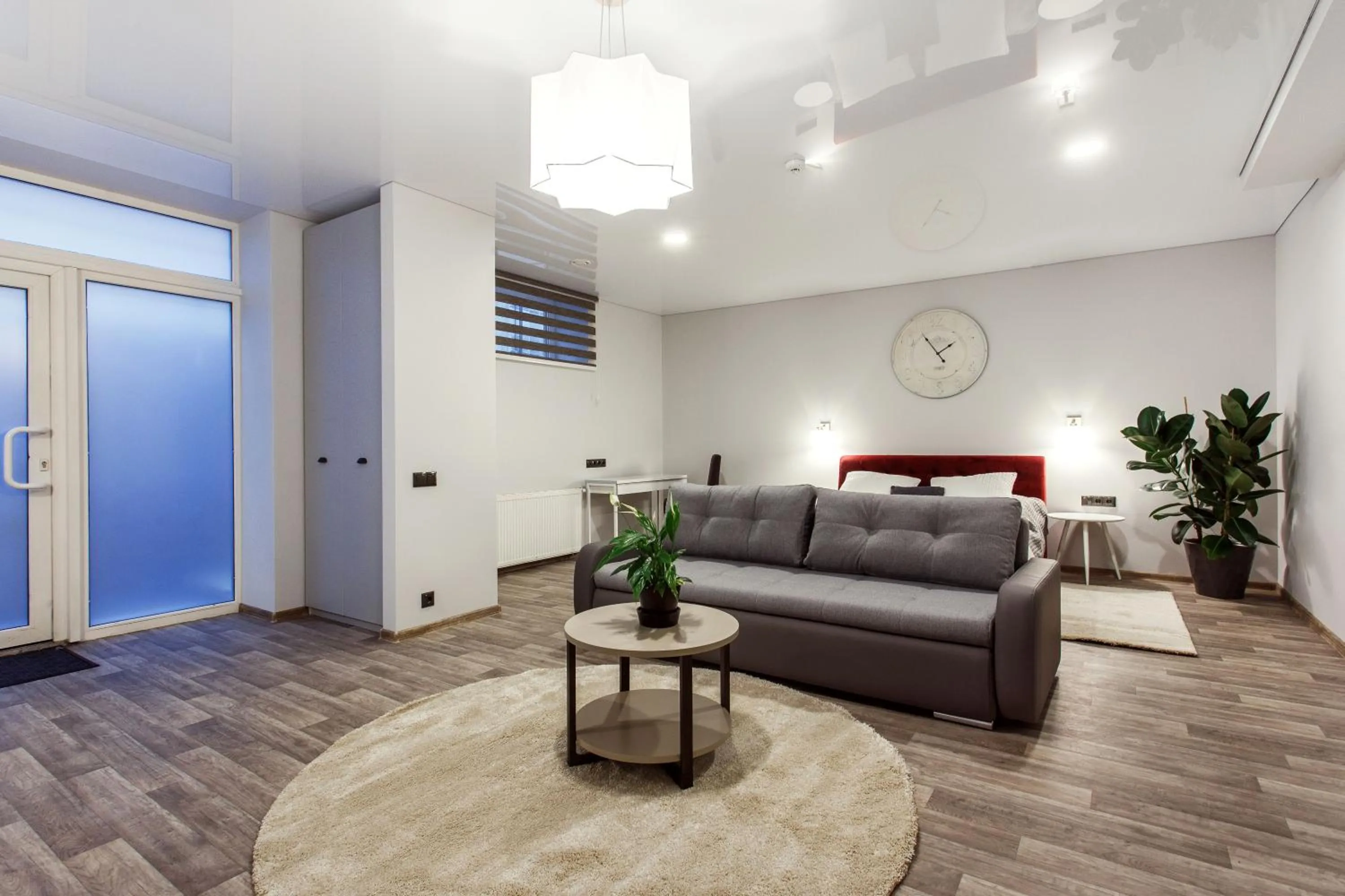 Photo of the whole room in Old Town Trio Apartments