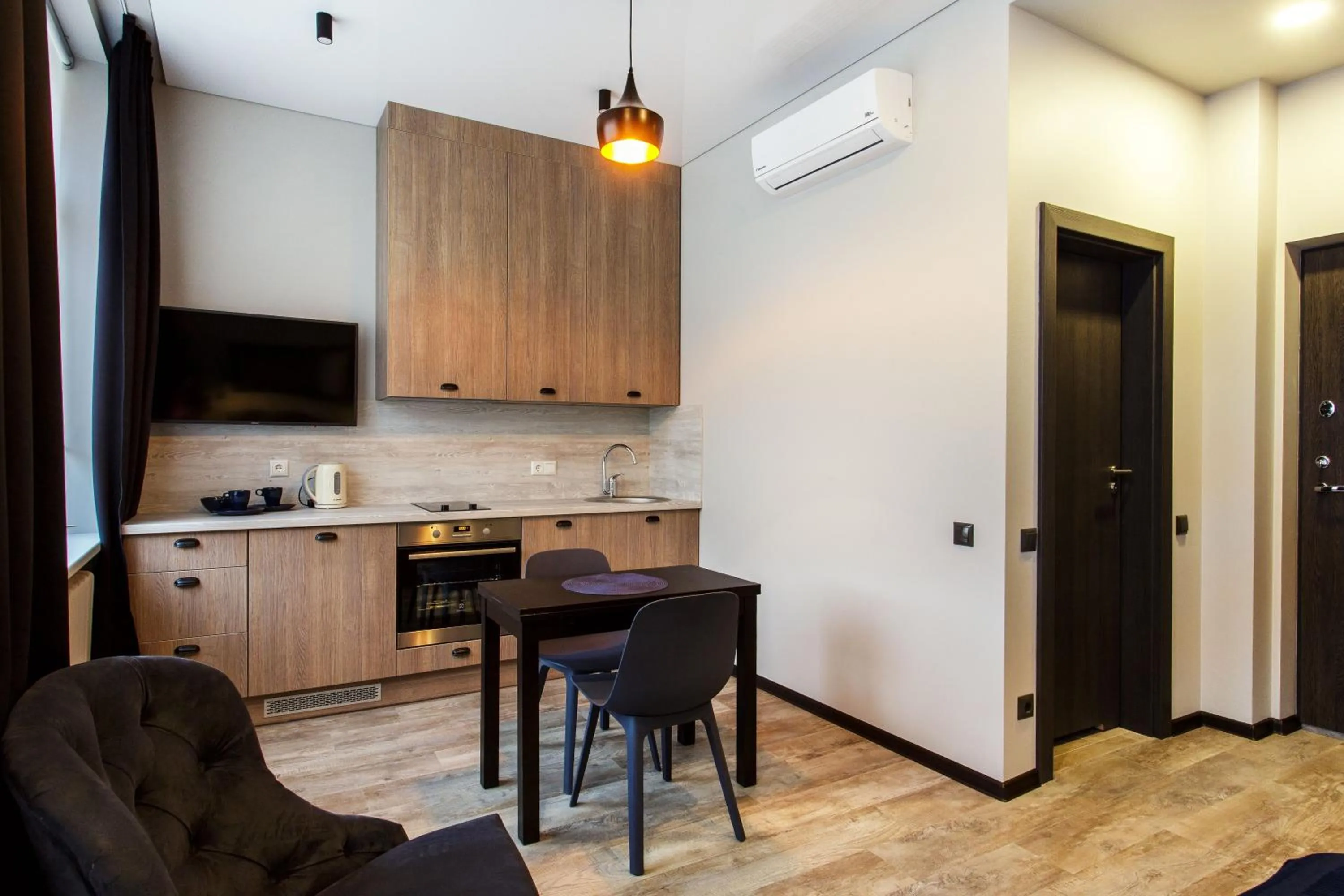 Photo of the whole room in Old Town Trio Apartments