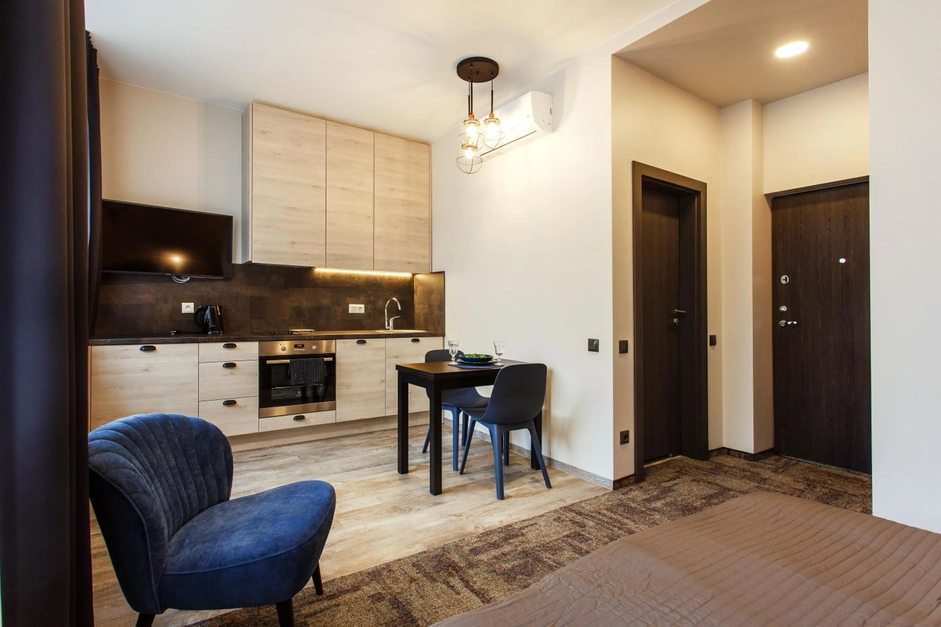 Kitchen or kitchenette in Old Town Trio Apartments