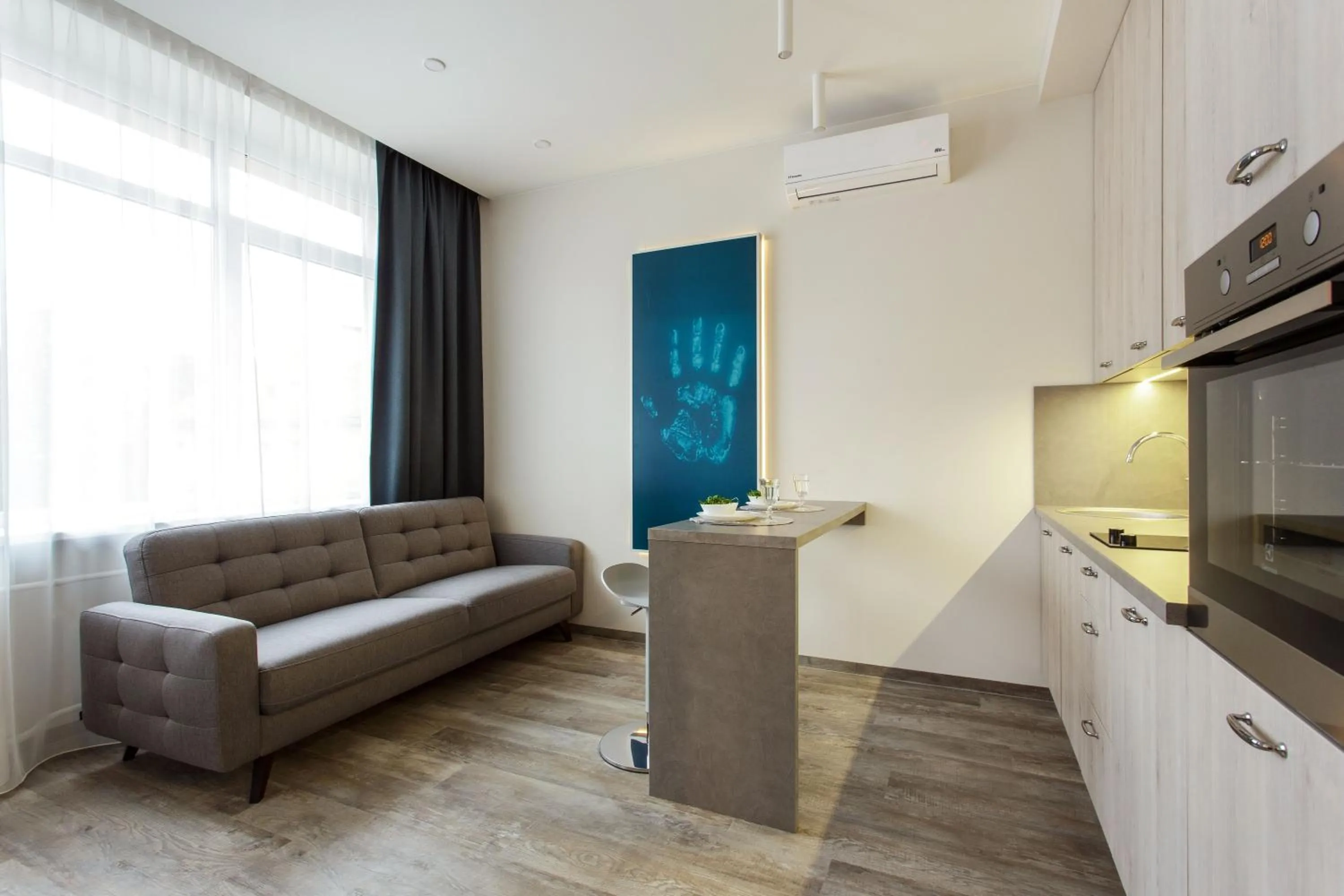 Photo of the whole room in Old Town Trio Apartments