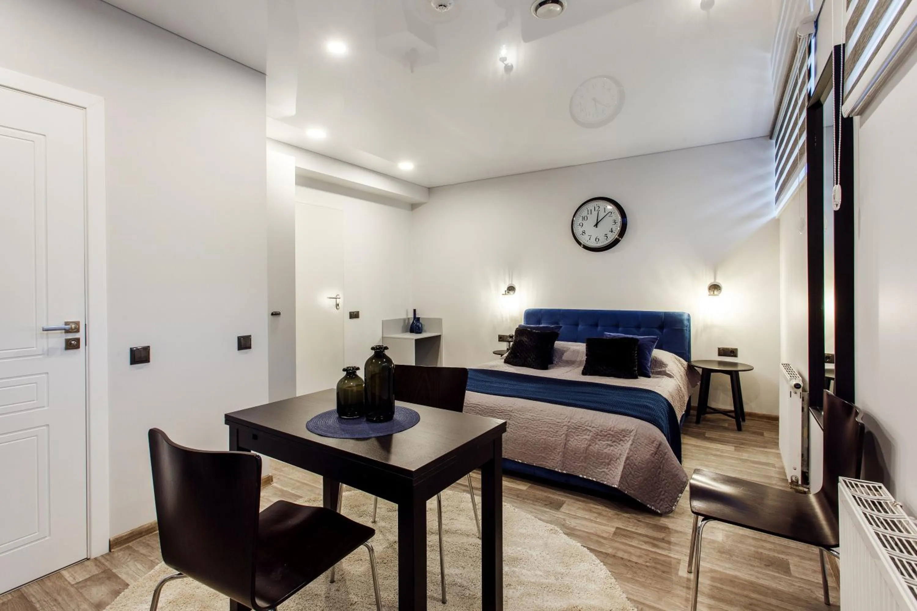 Photo of the whole room, Bed in Old Town Trio Apartments