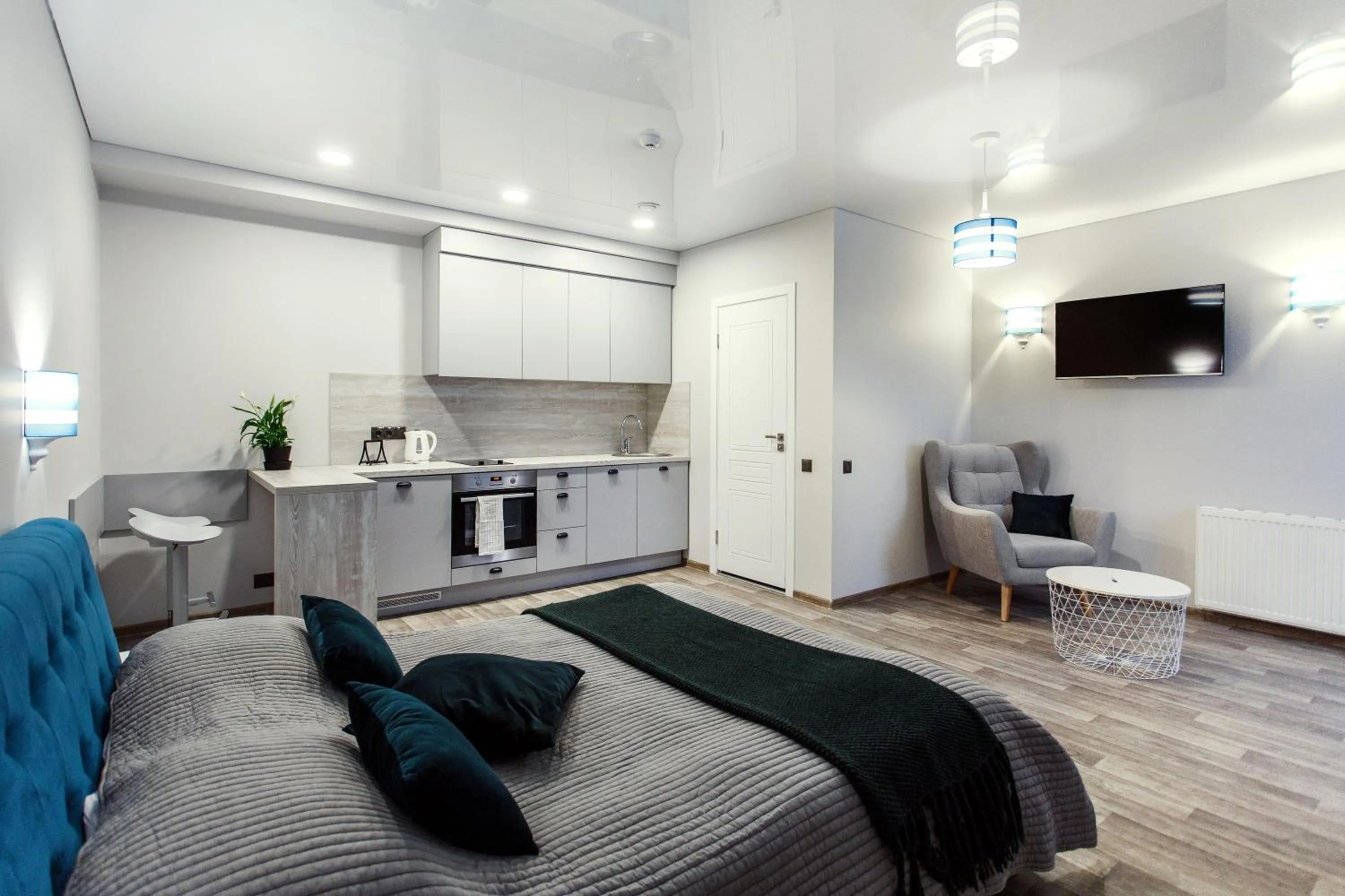 Photo of the whole room, Bed in Old Town Trio Apartments