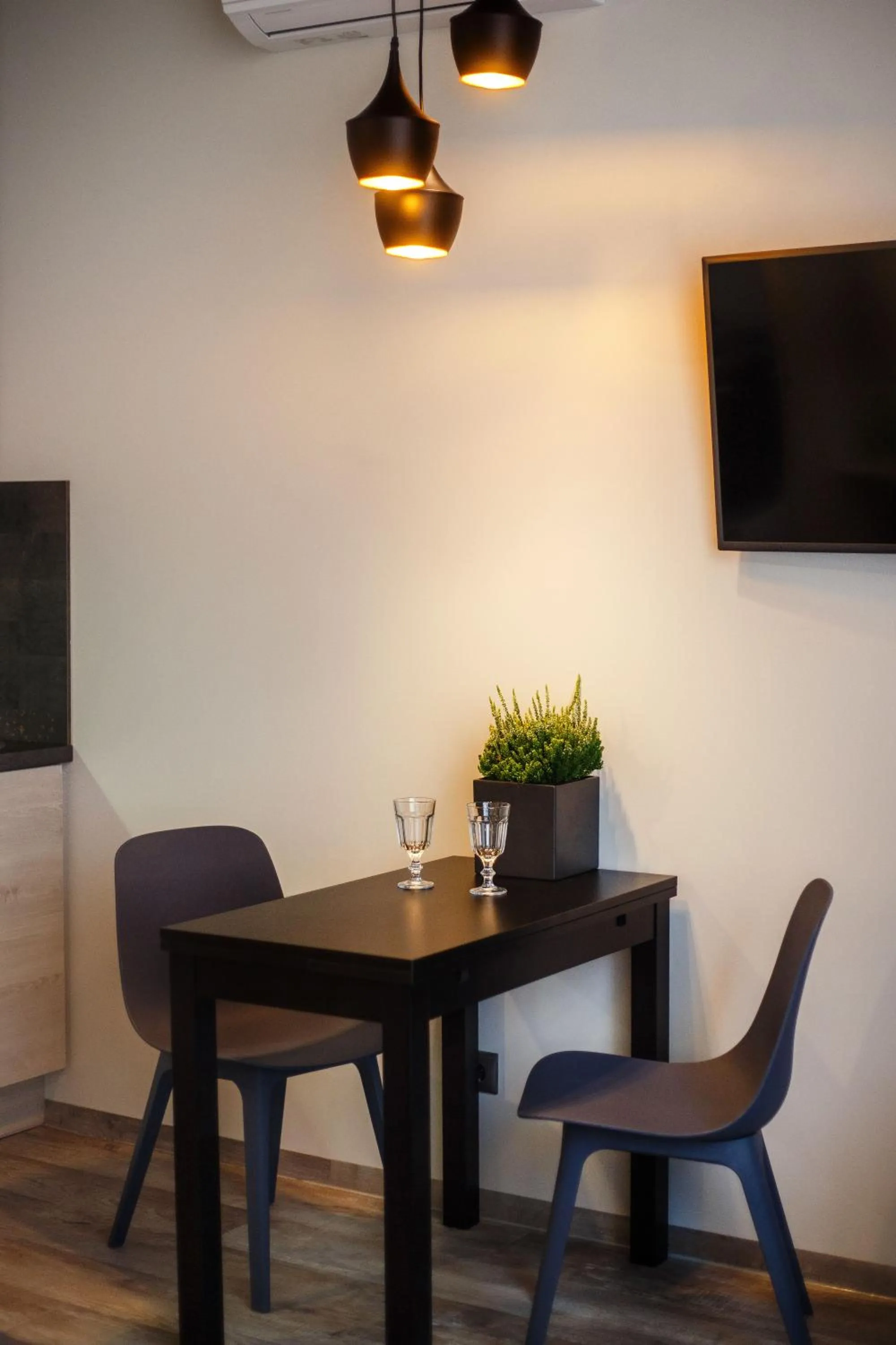 Photo of the whole room in Old Town Trio Apartments