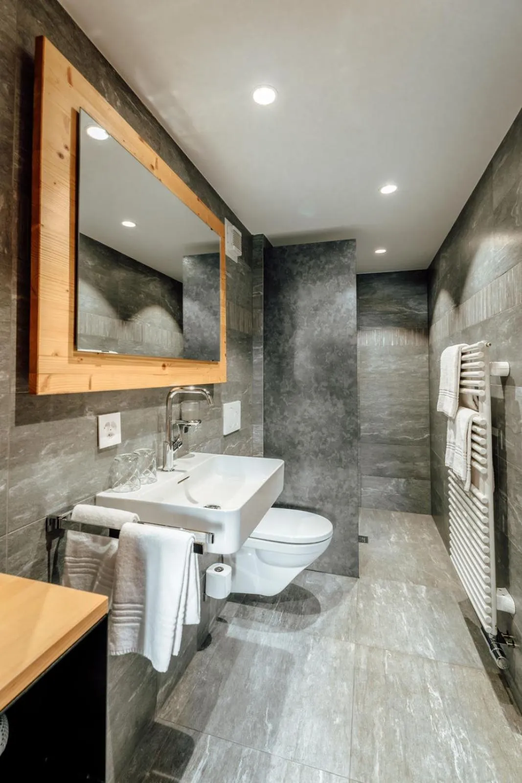 Bathroom in Hotel Furka