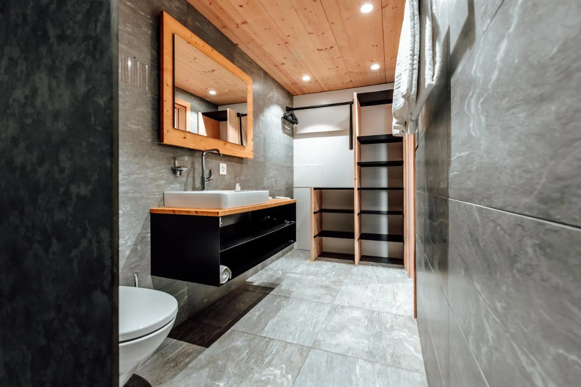 Bathroom in Hotel Furka