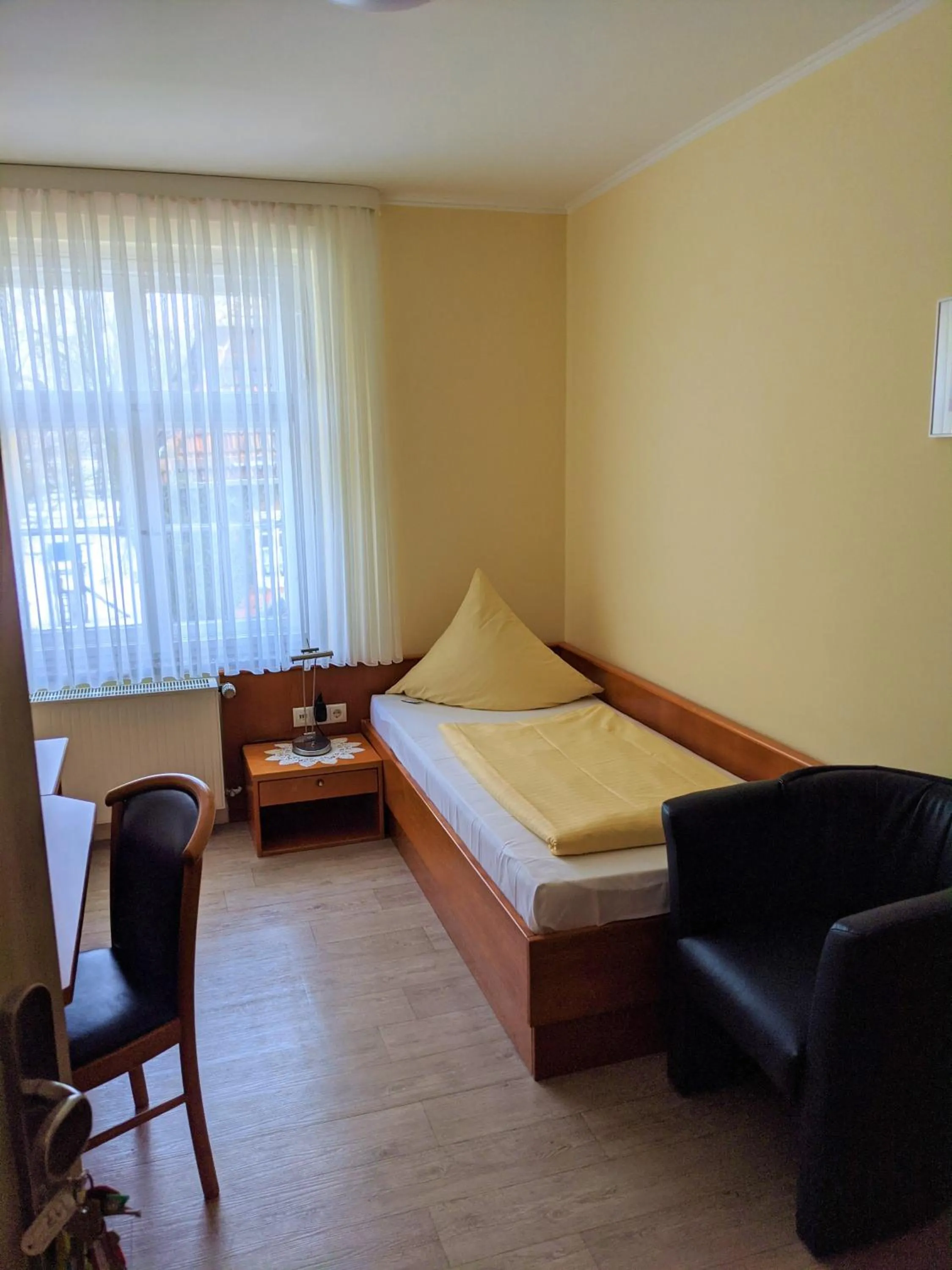 Photo of the whole room, Bed in Parkhotel Pretzsch