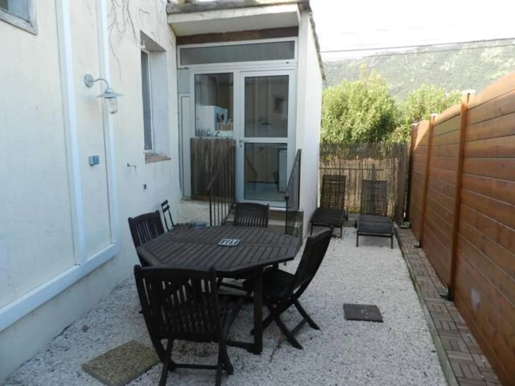 Patio in Hotel L'Orangeraie