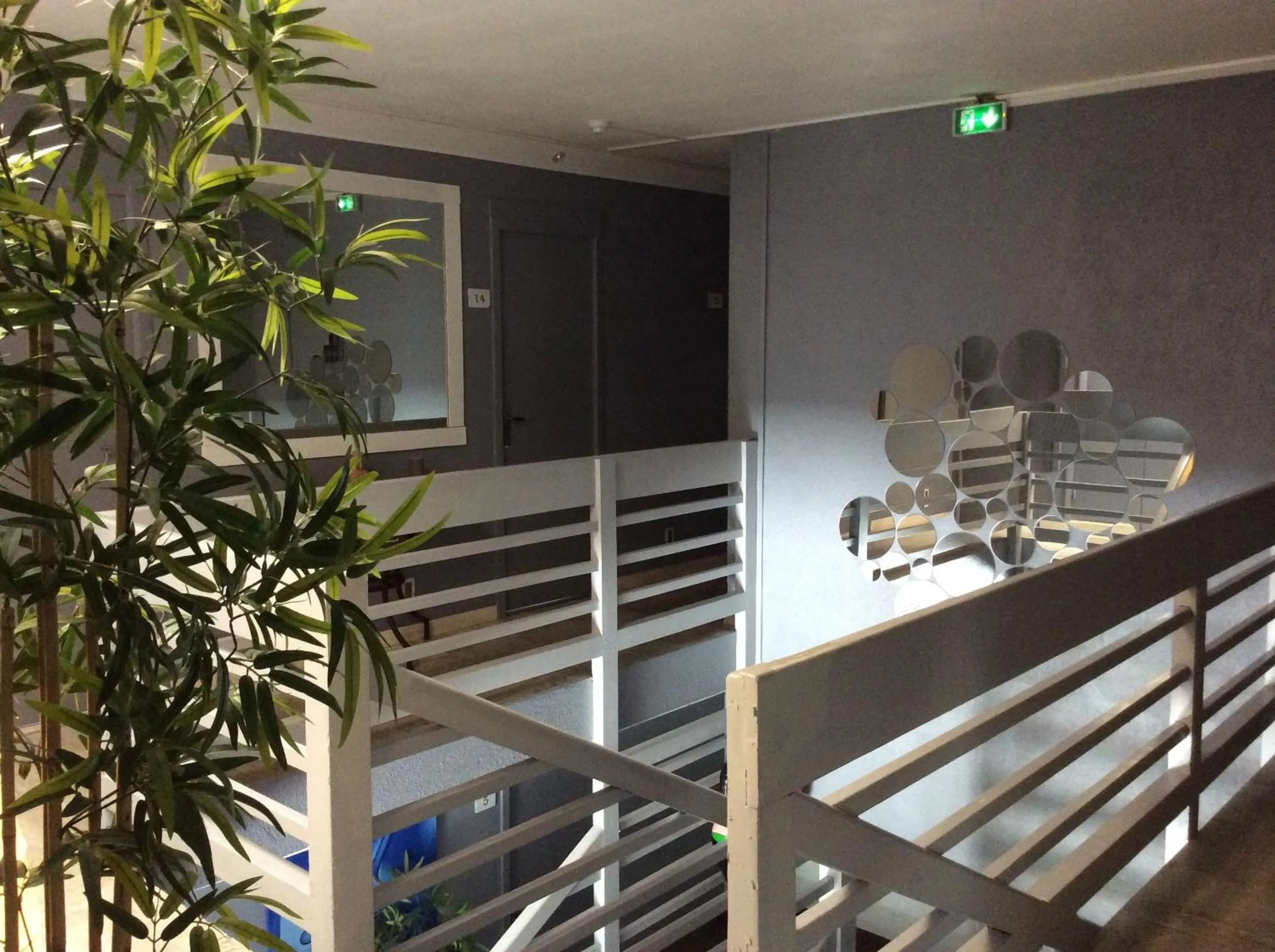 Decorative detail in Hotel L'Orangeraie