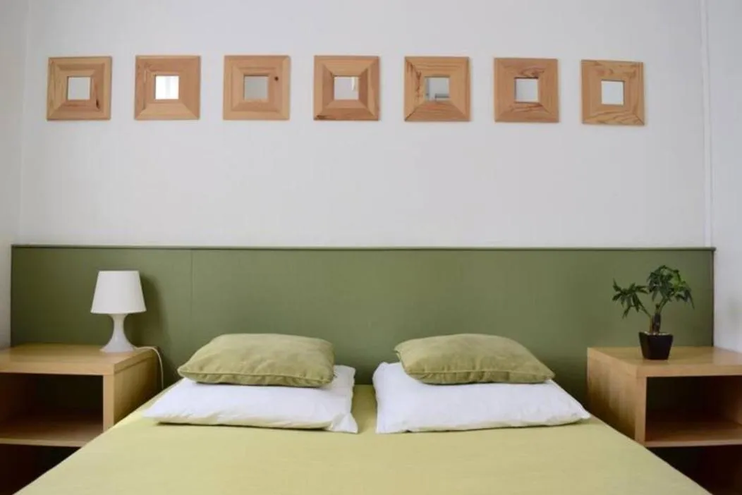 Bedroom, Bed in Hotel L'Orangeraie