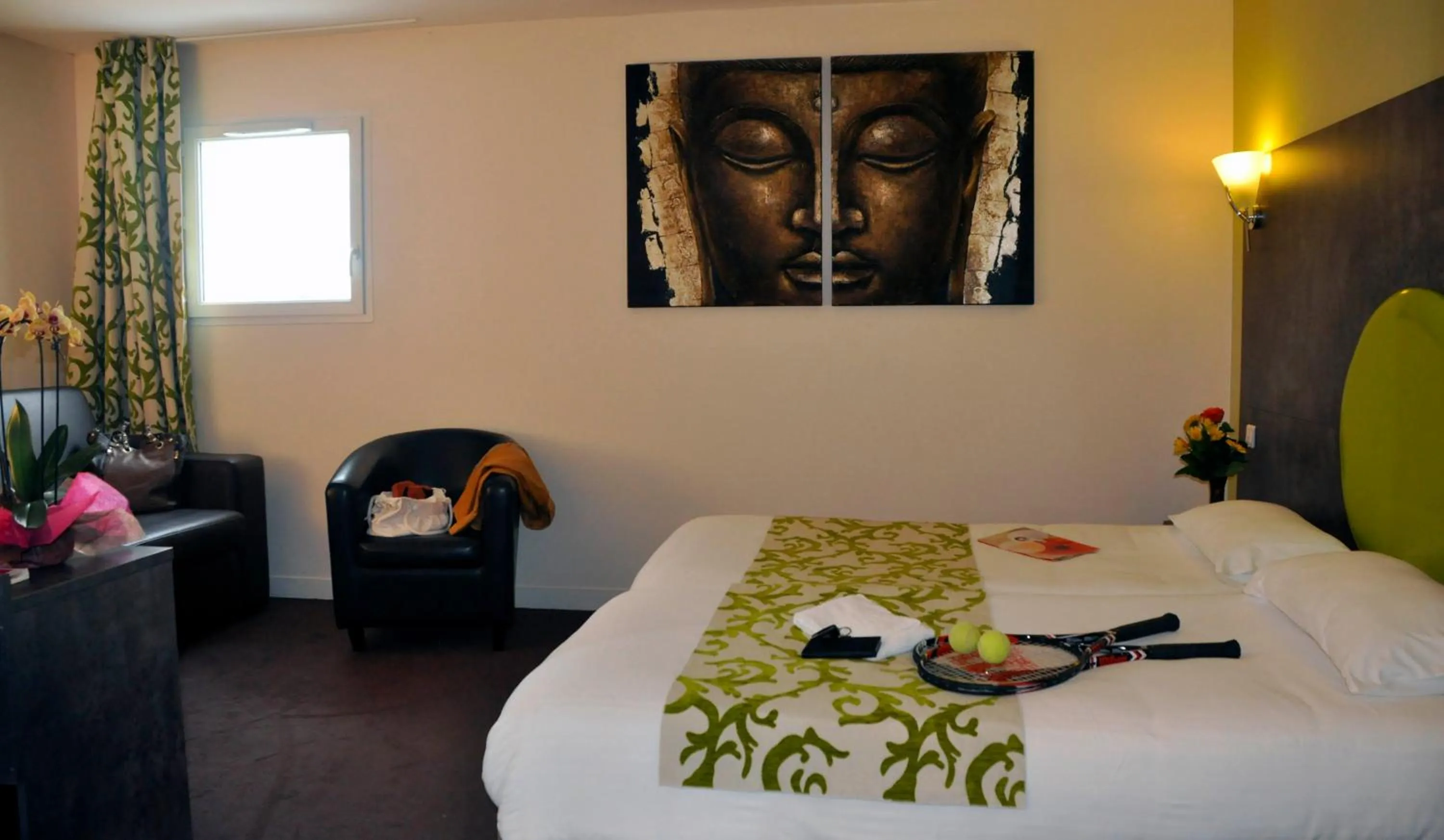 Bed in BRIT HOTEL CONFORT ALEXIA - La Souterraine