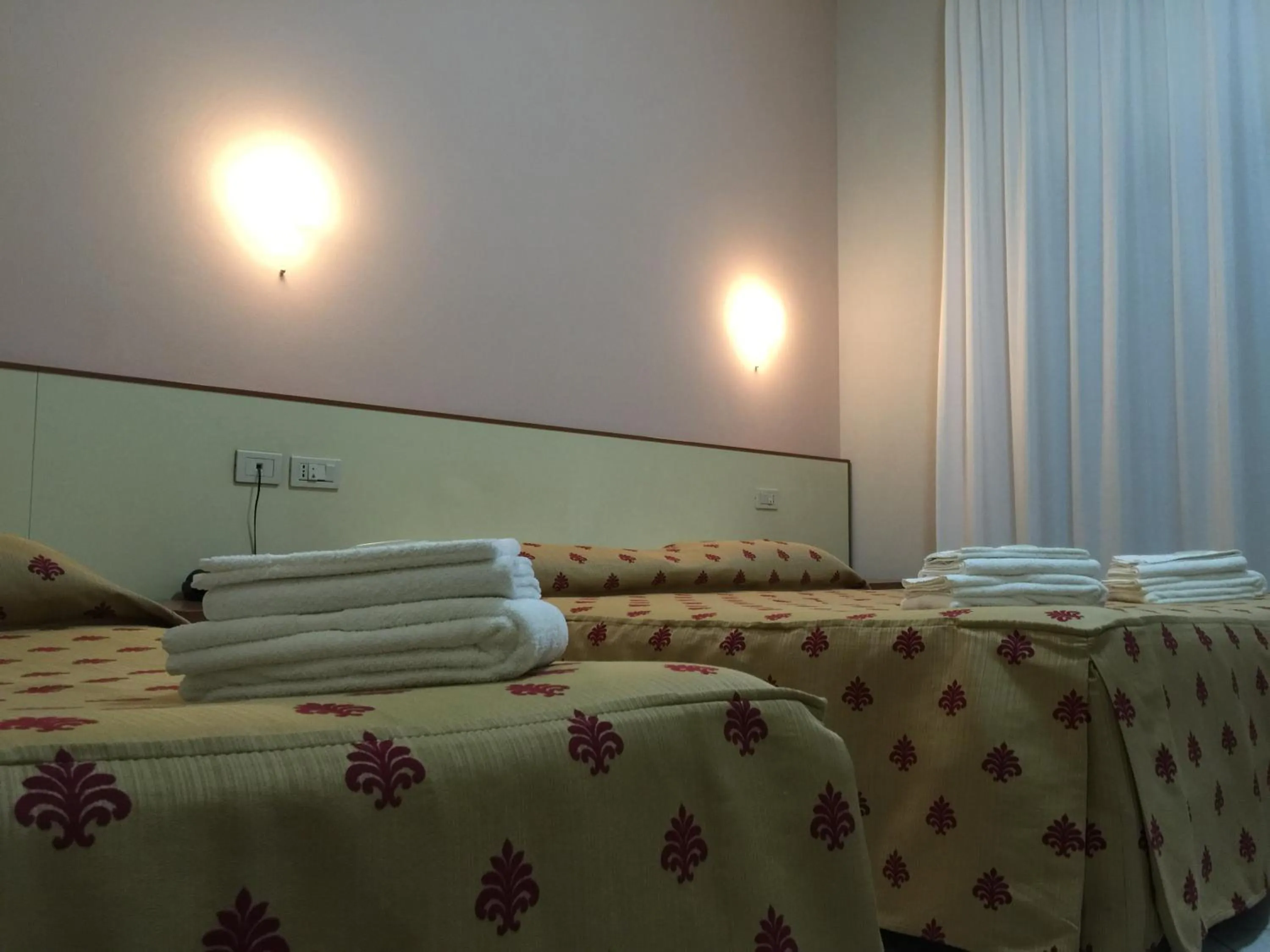 Bedroom, Bed in Albergo La Posta Arezzo