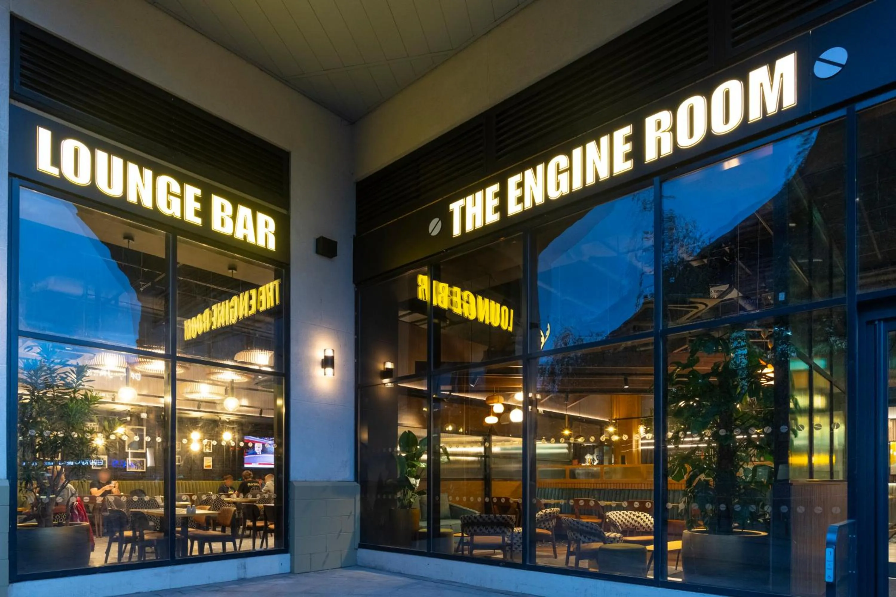 Restaurant/places to eat in Holiday Inn Derby Riverlights by IHG