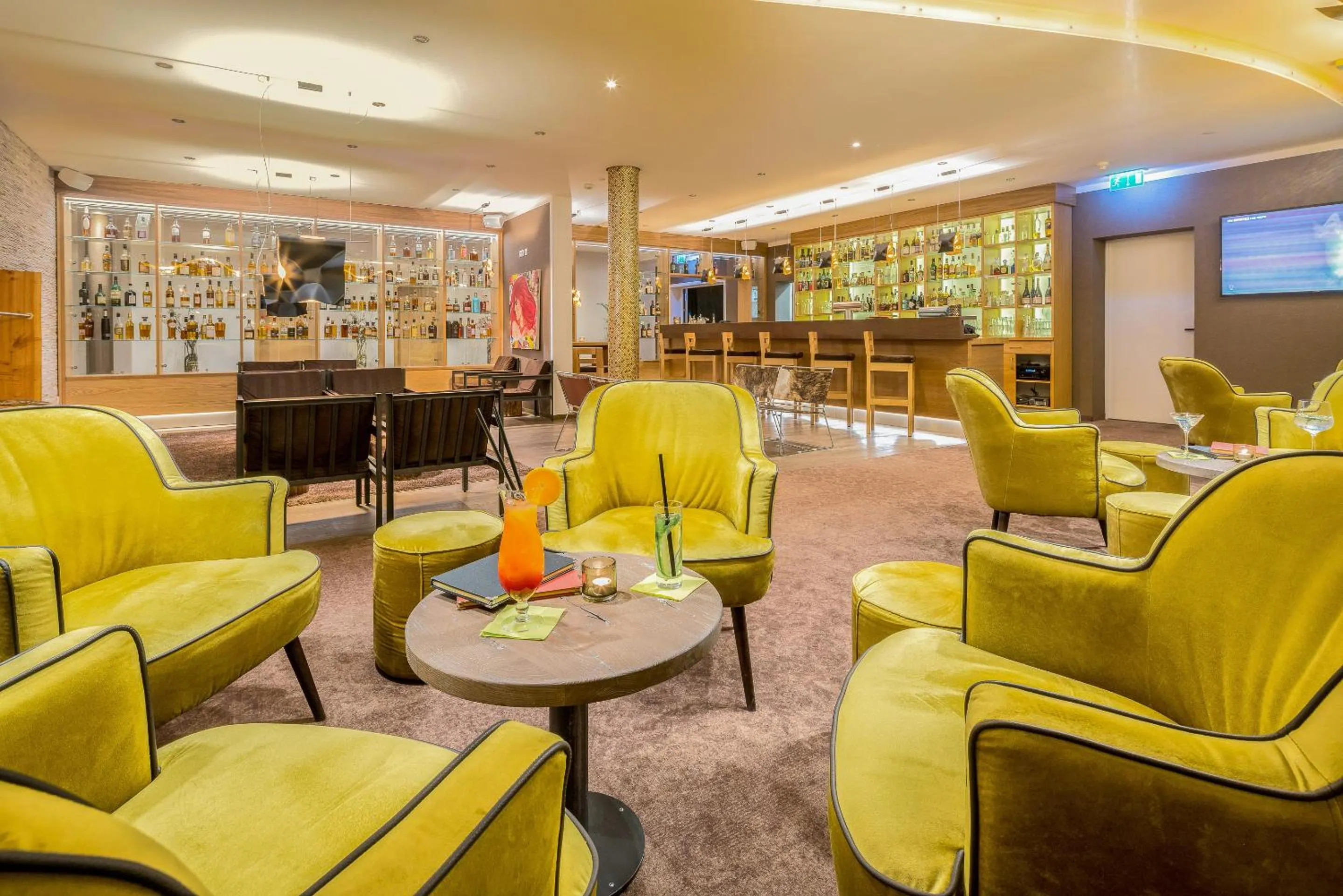 Lounge or bar in Best Western Plus iO Hotel