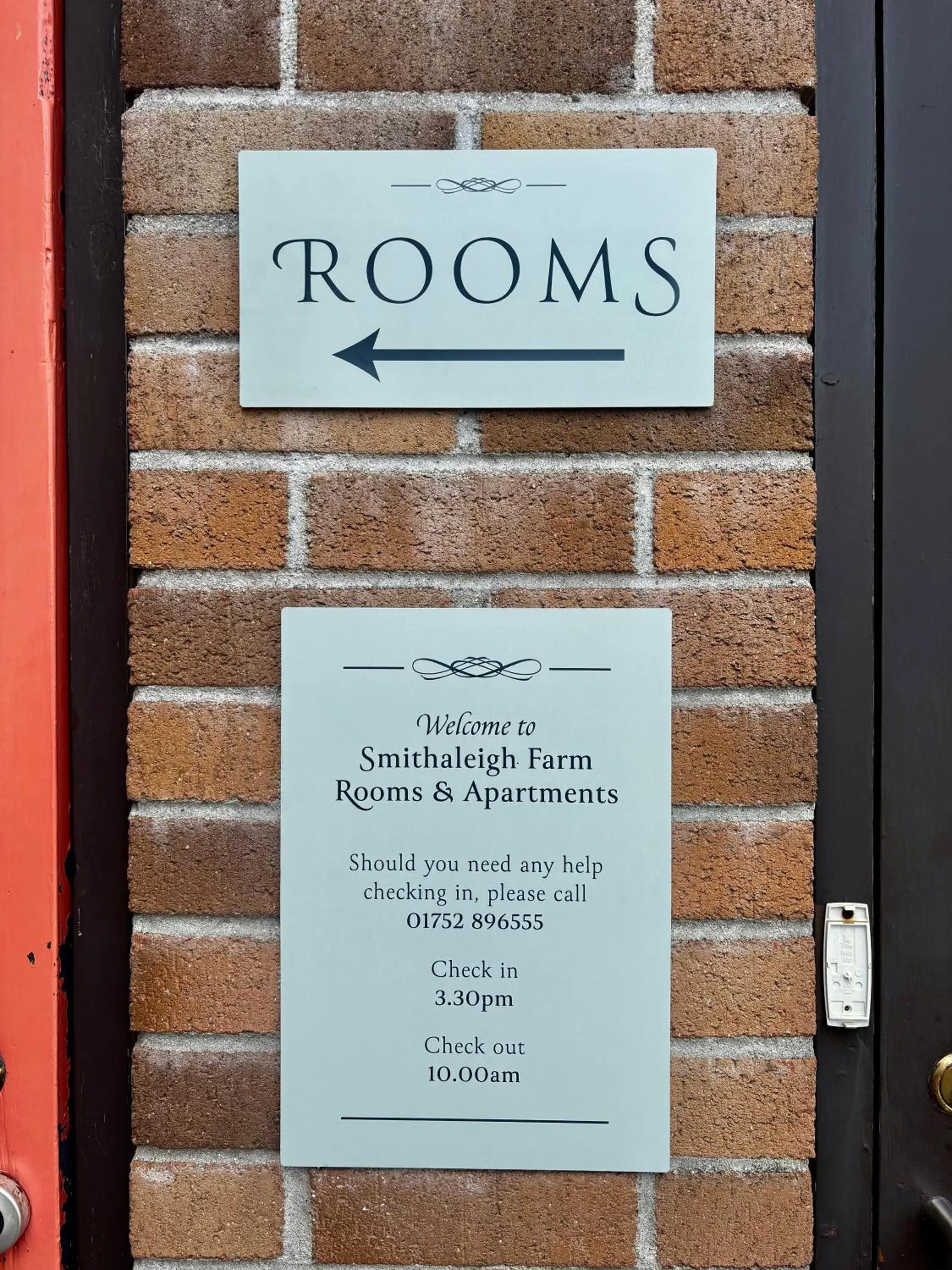 Smithaleigh Farm Rooms and Apartments