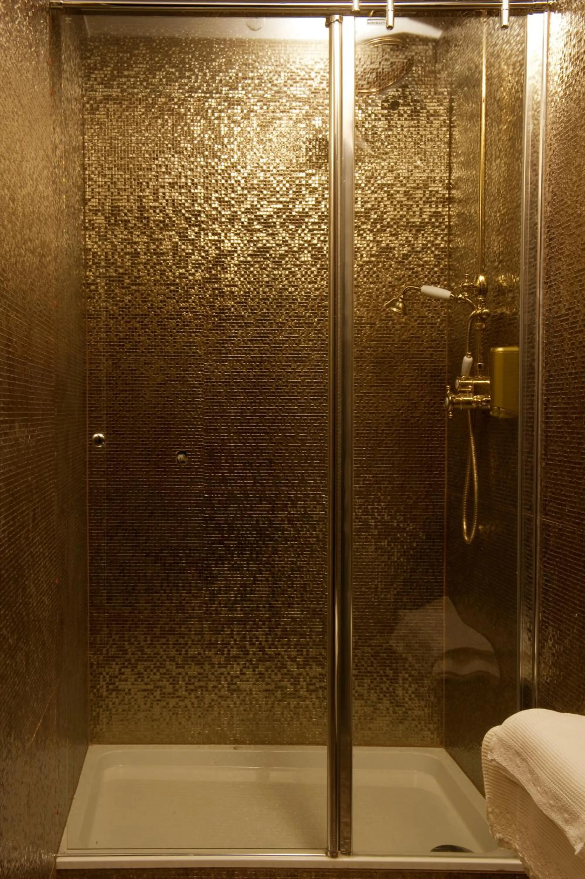 Bathroom in Antiq Palace - Historic Hotels of Europe