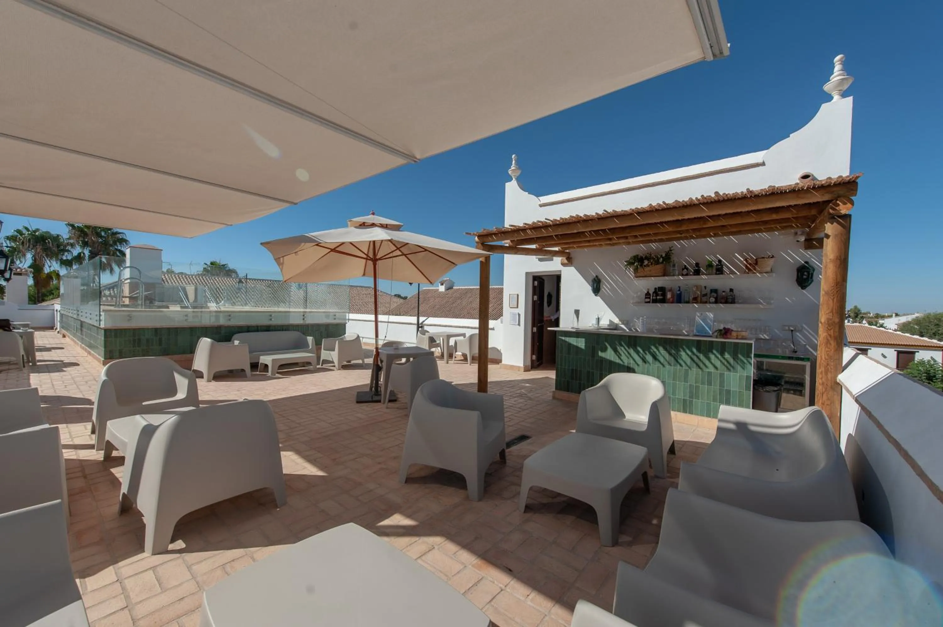 Swimming pool in Hotel La Malvasía