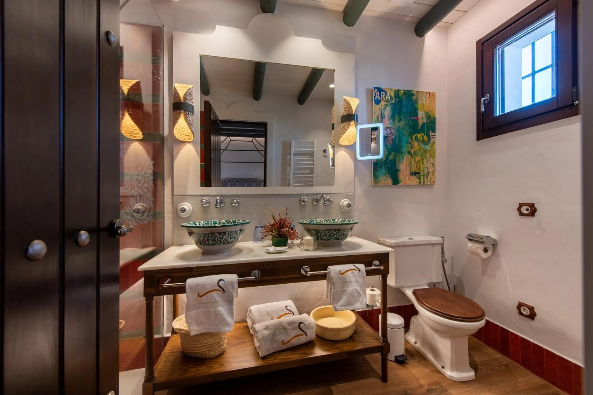 Shower in Hotel La Malvasía