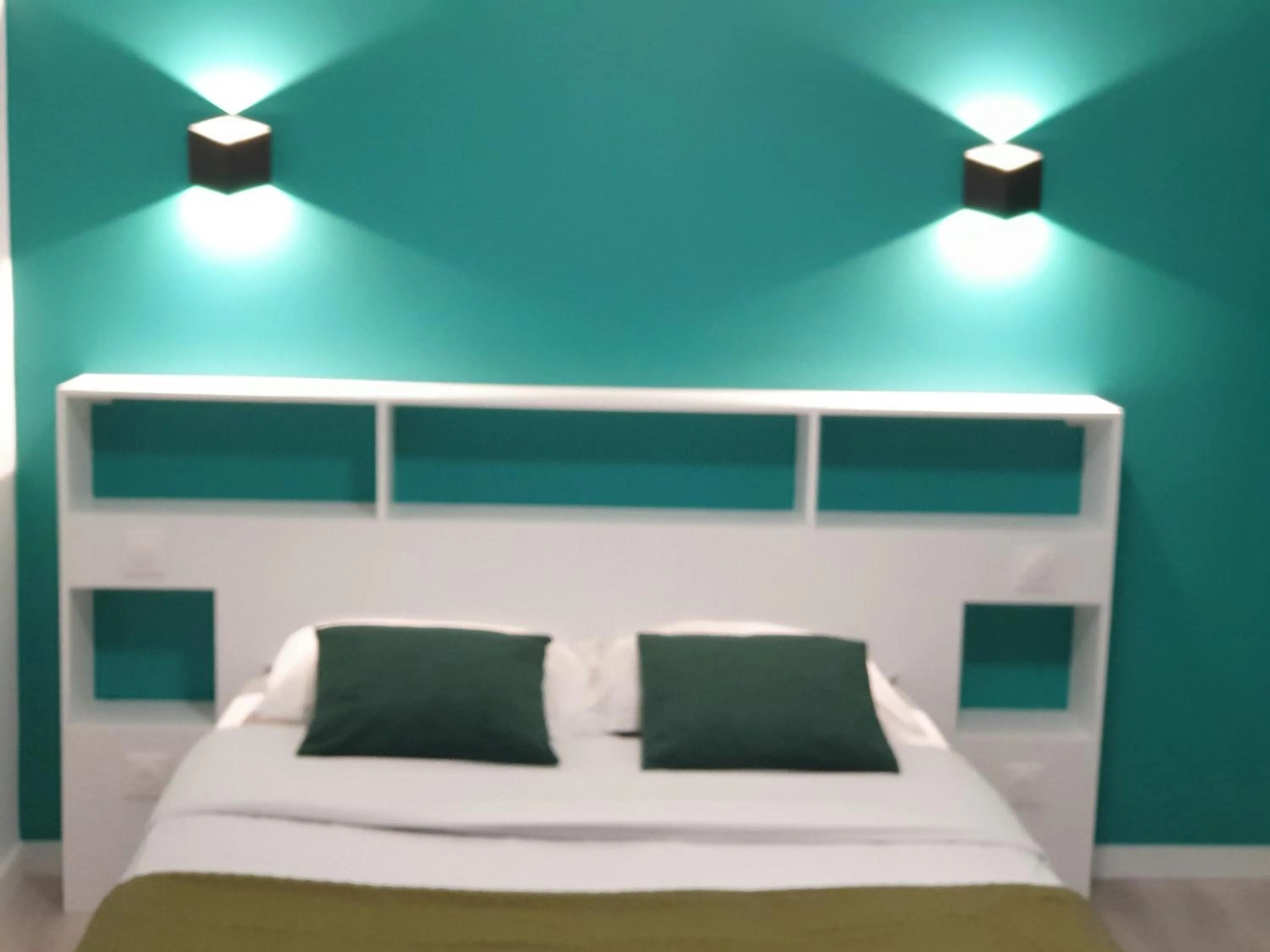 Bed in Hotel Des Bains