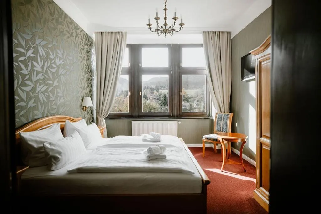 Bed in Schlosshotel Stecklenberg