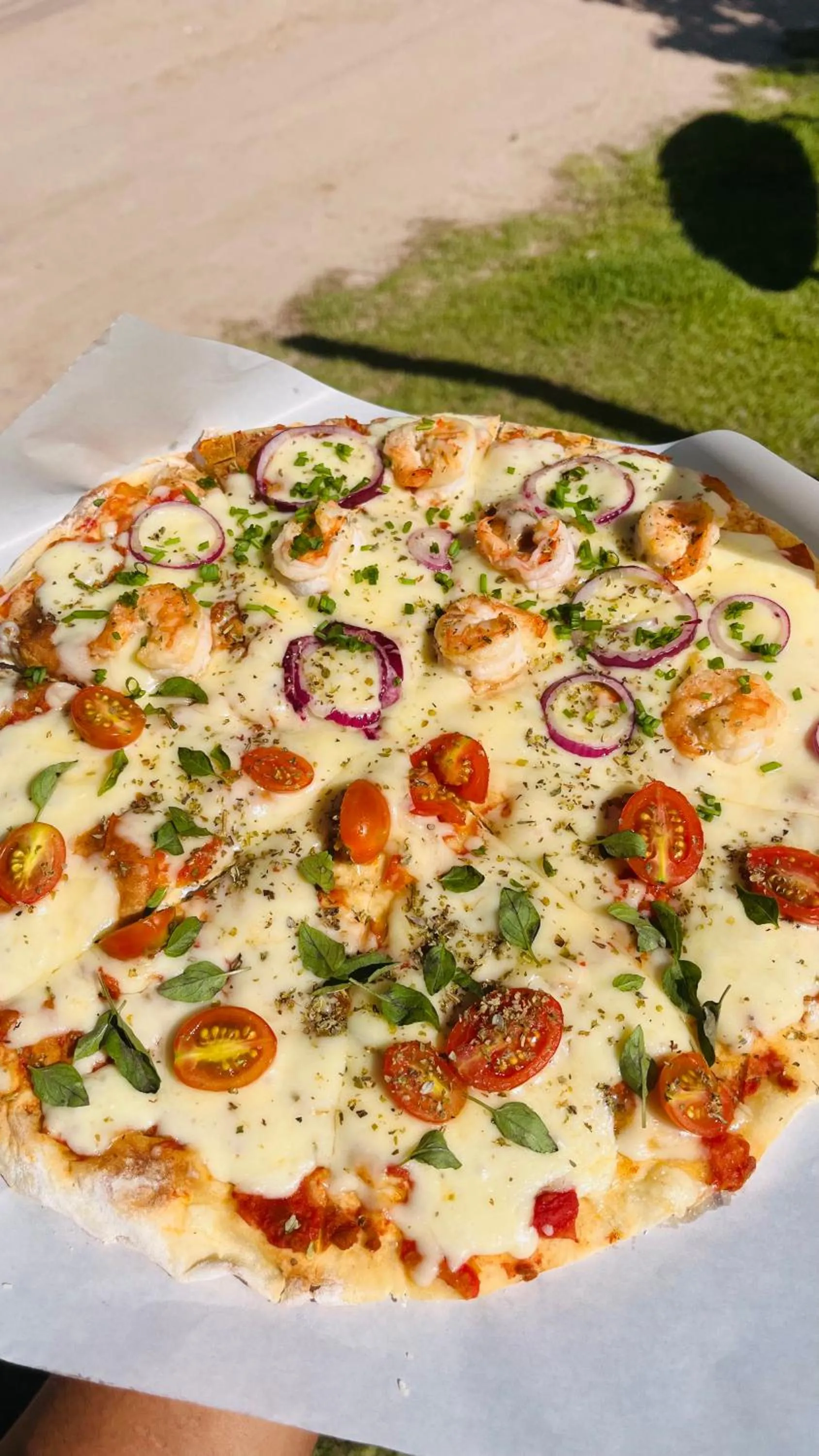 Restaurant/places to eat in Pousada Enero