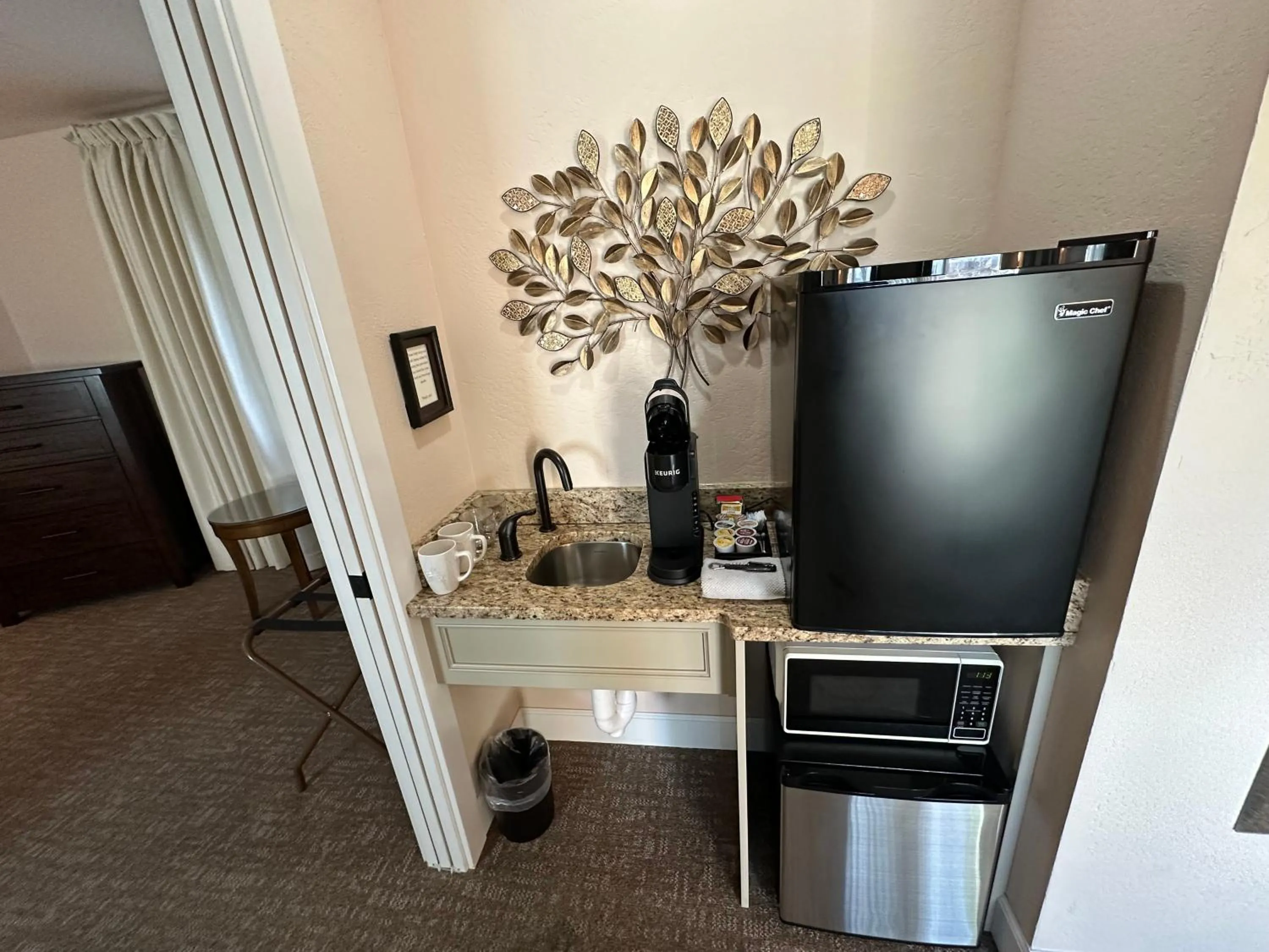 Kitchen or kitchenette in Resort at Eagle Point Golf Club Lodging