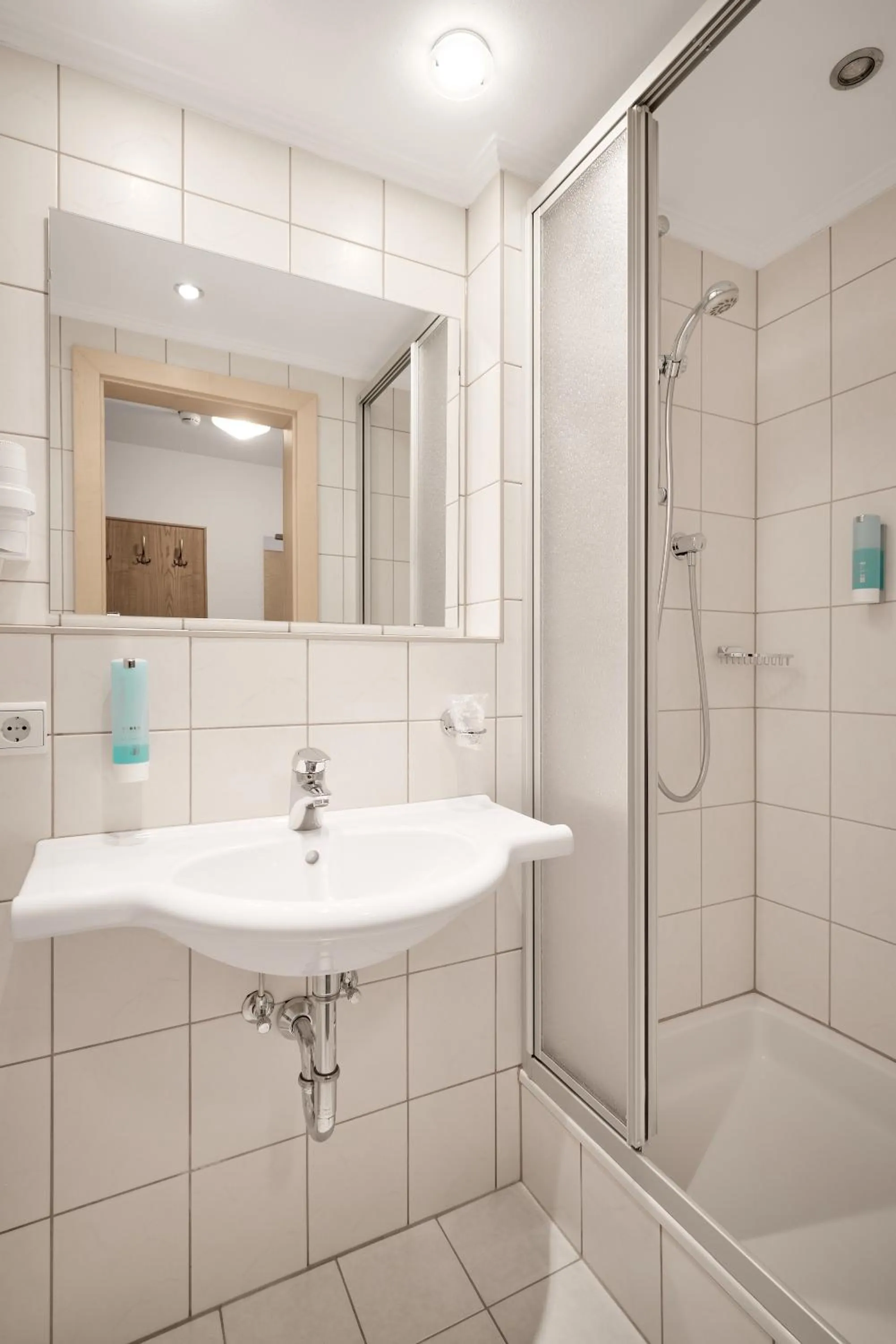 Bathroom in Riders In