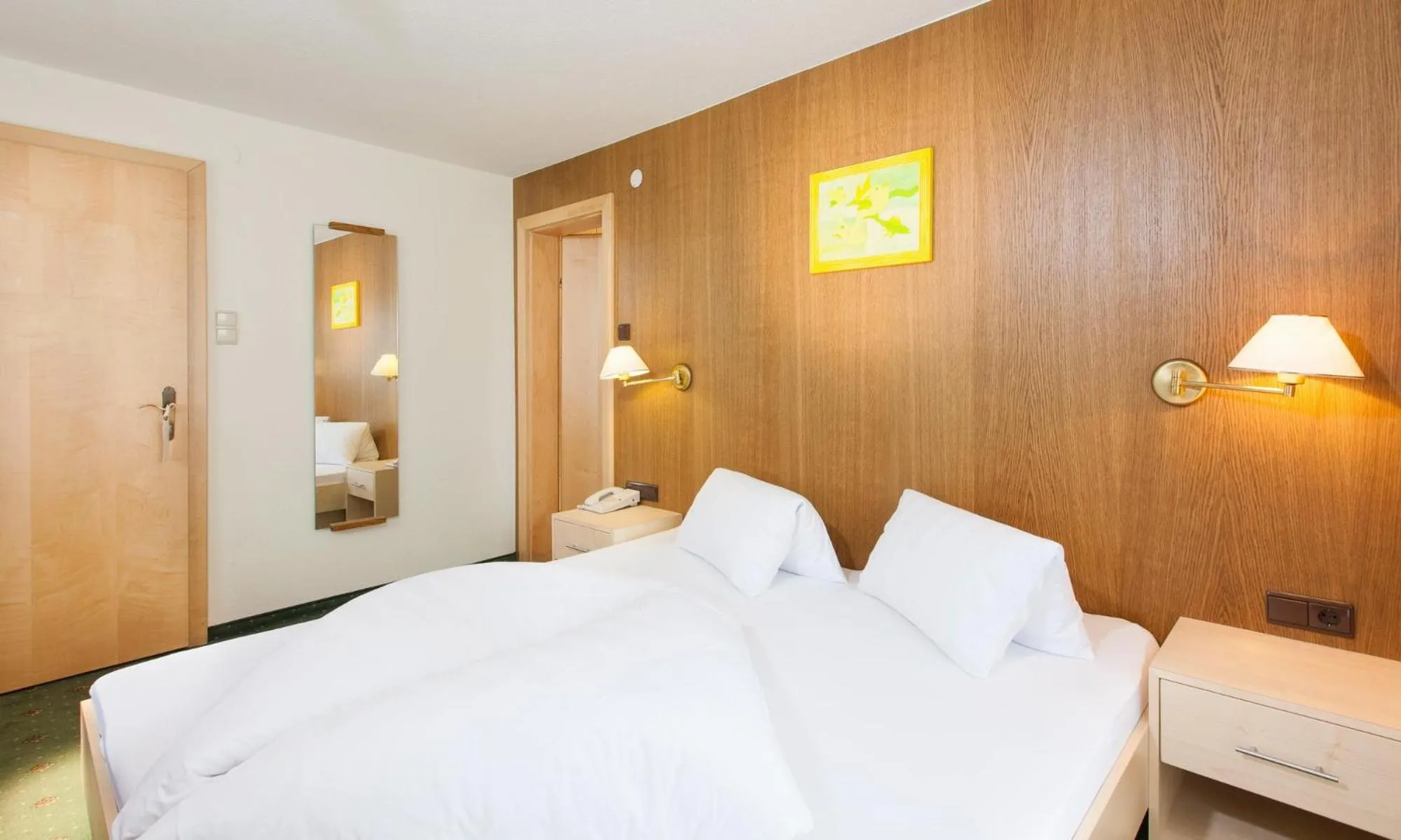 Bedroom, Bed in Riders In