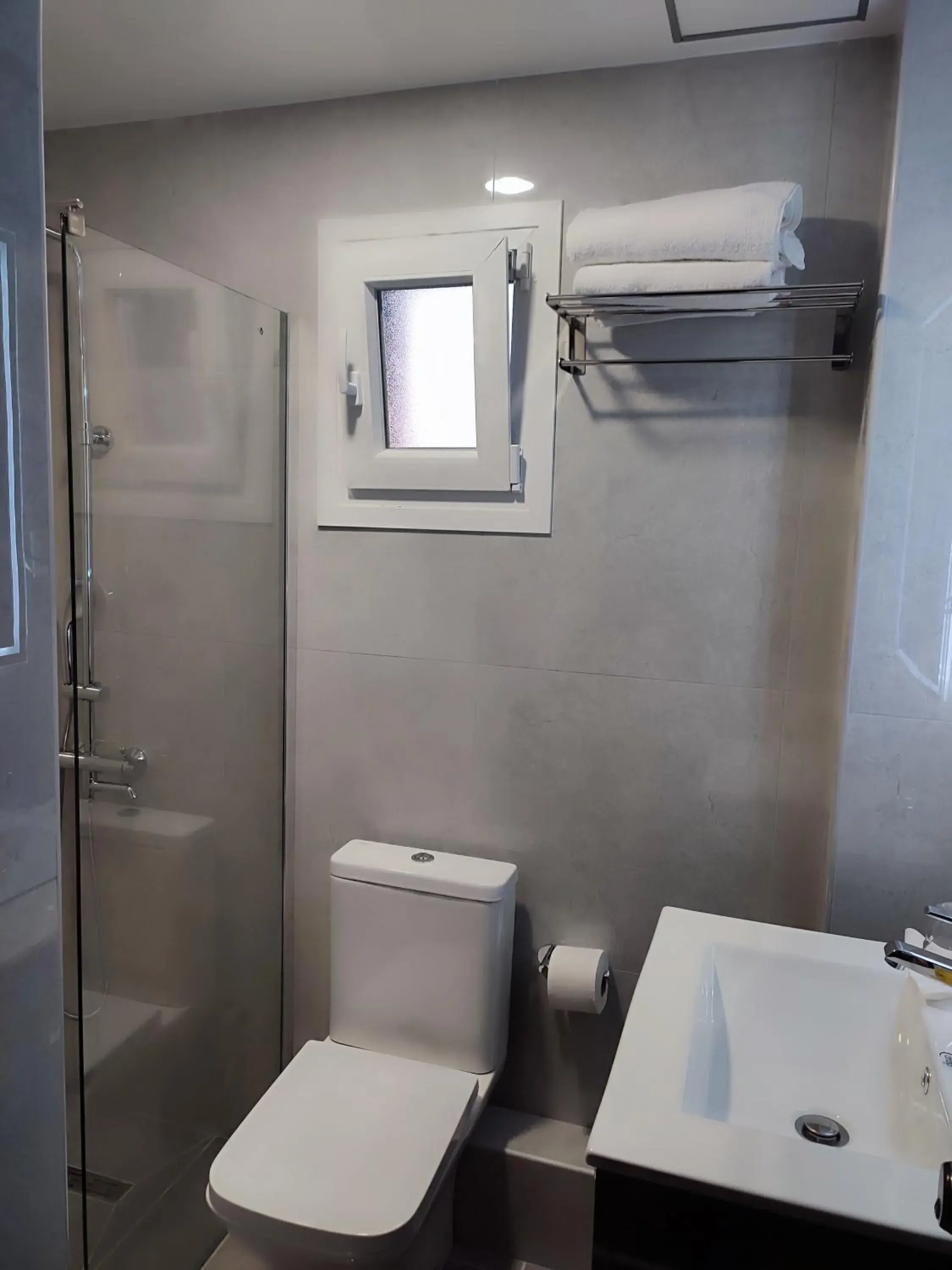 Triple Room in Plaza Hotel Triple Room in Plaza Hotel