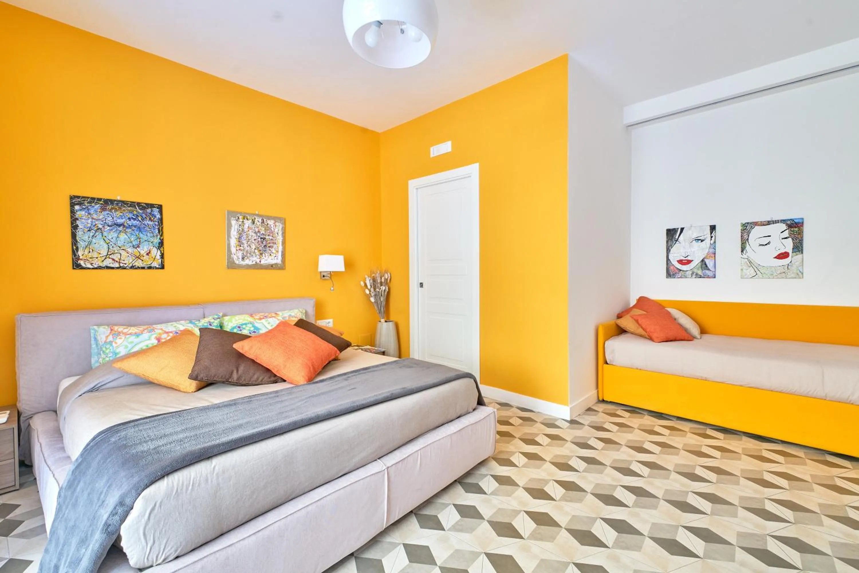 Photo of the whole room, Bed in A Casa del Principe LT