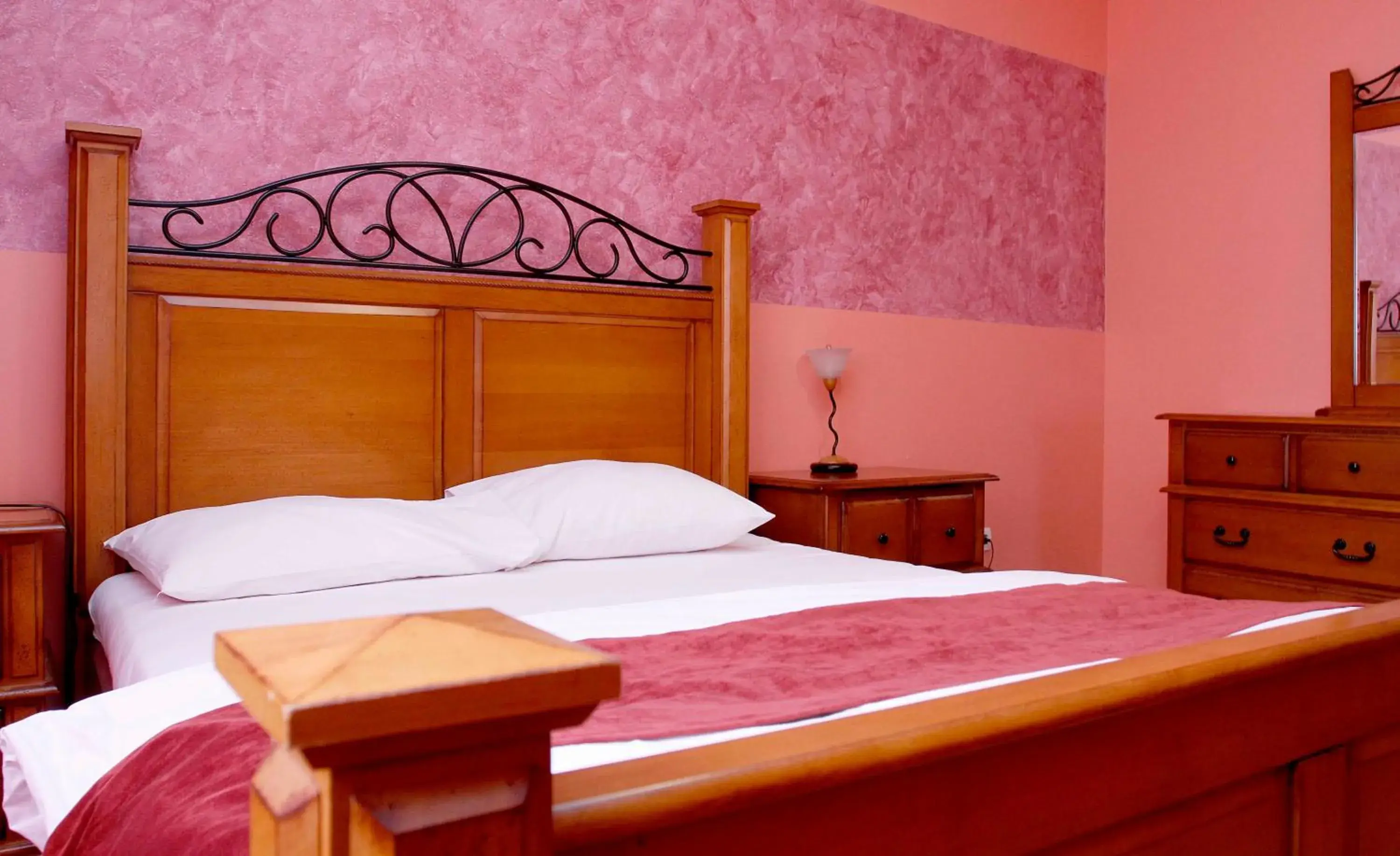 Double Room in Hotel BM International Double Room in Hotel BM International