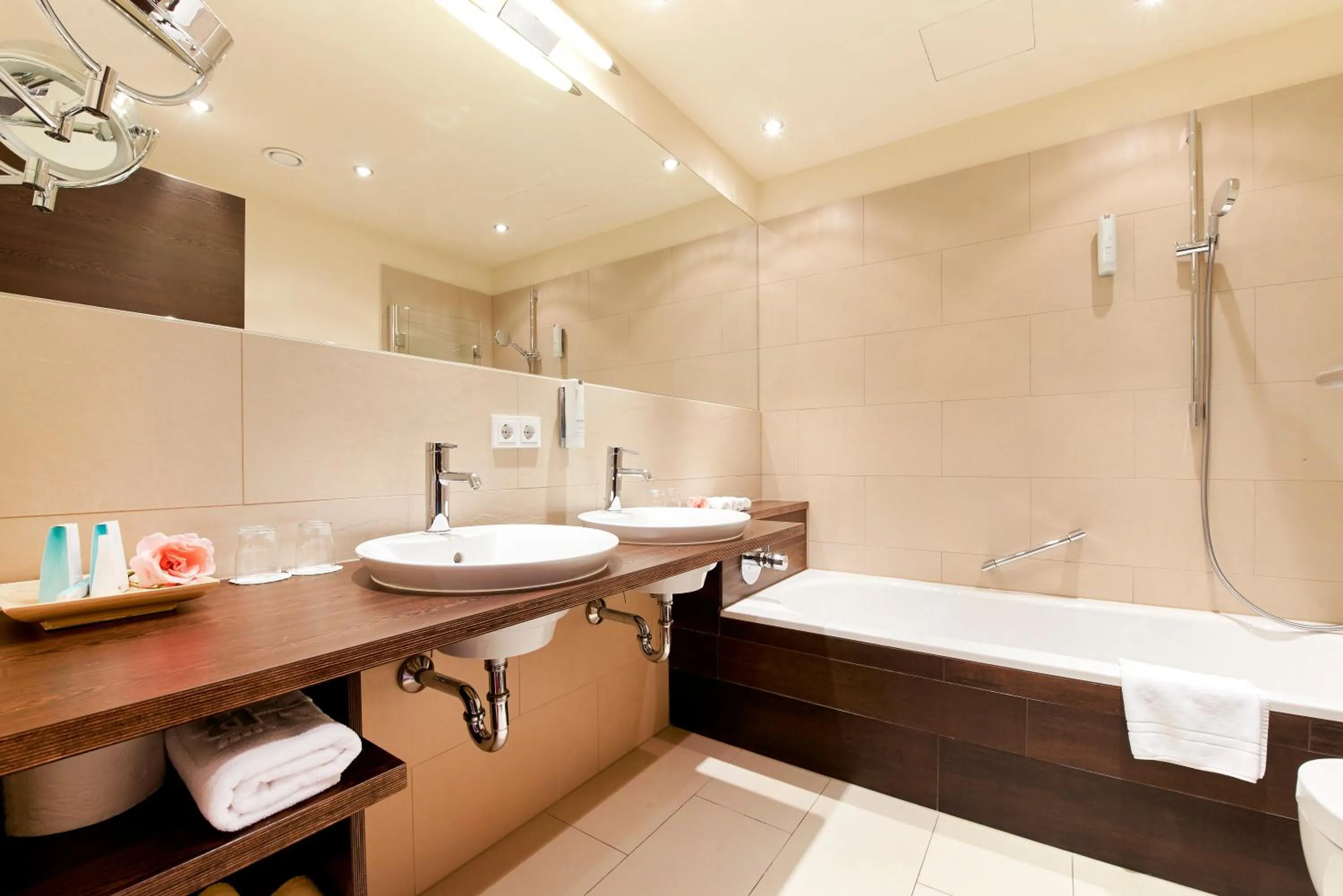 Bathroom in Parkhotel Pörtschach - Das Hotelresort mit Insellage am Wörthersee