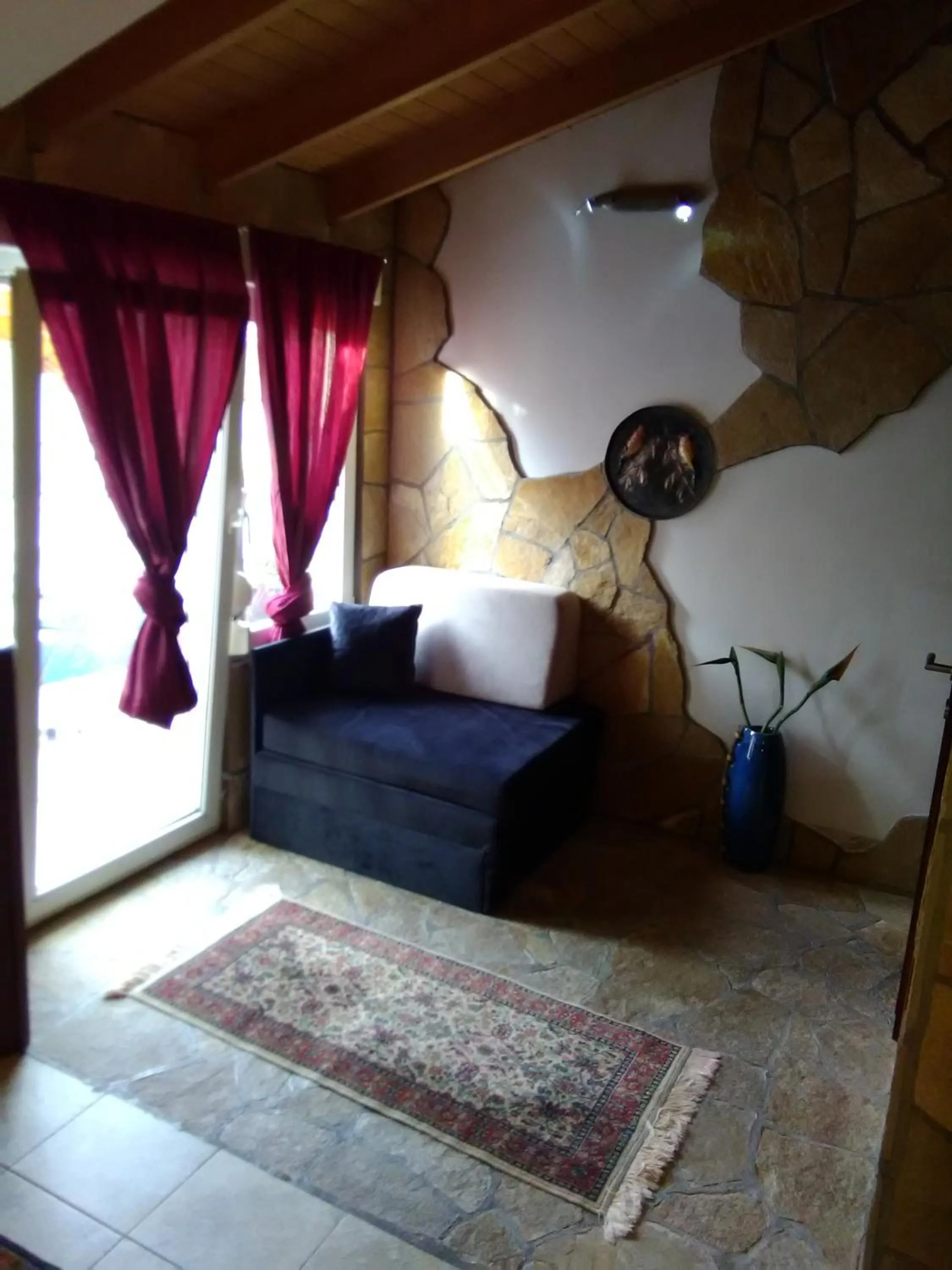 Photo of the whole room, Bed in Villa Anri