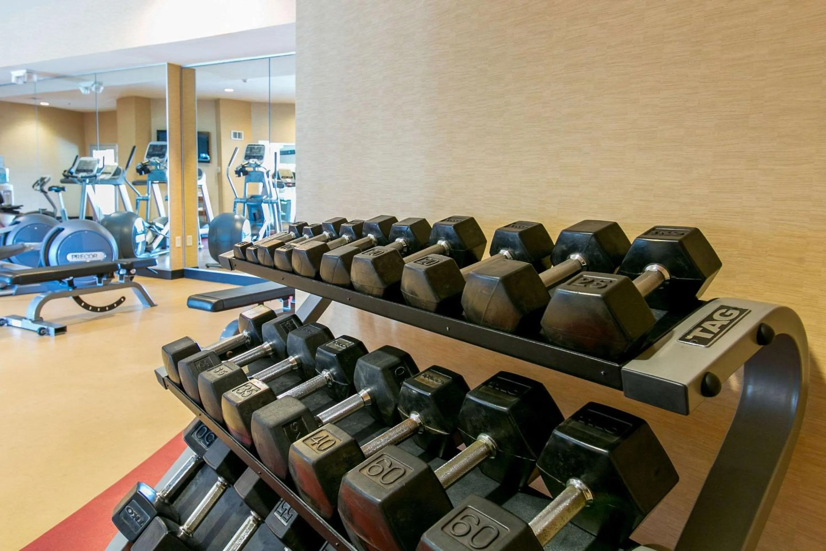 Fitness centre/facilities in Cambria Hotel Raleigh-Durham Airport