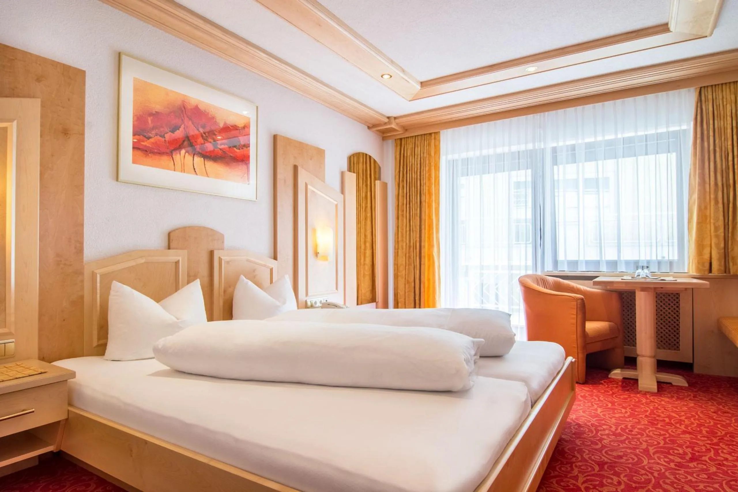 Bed in Alphotel Garni Salner