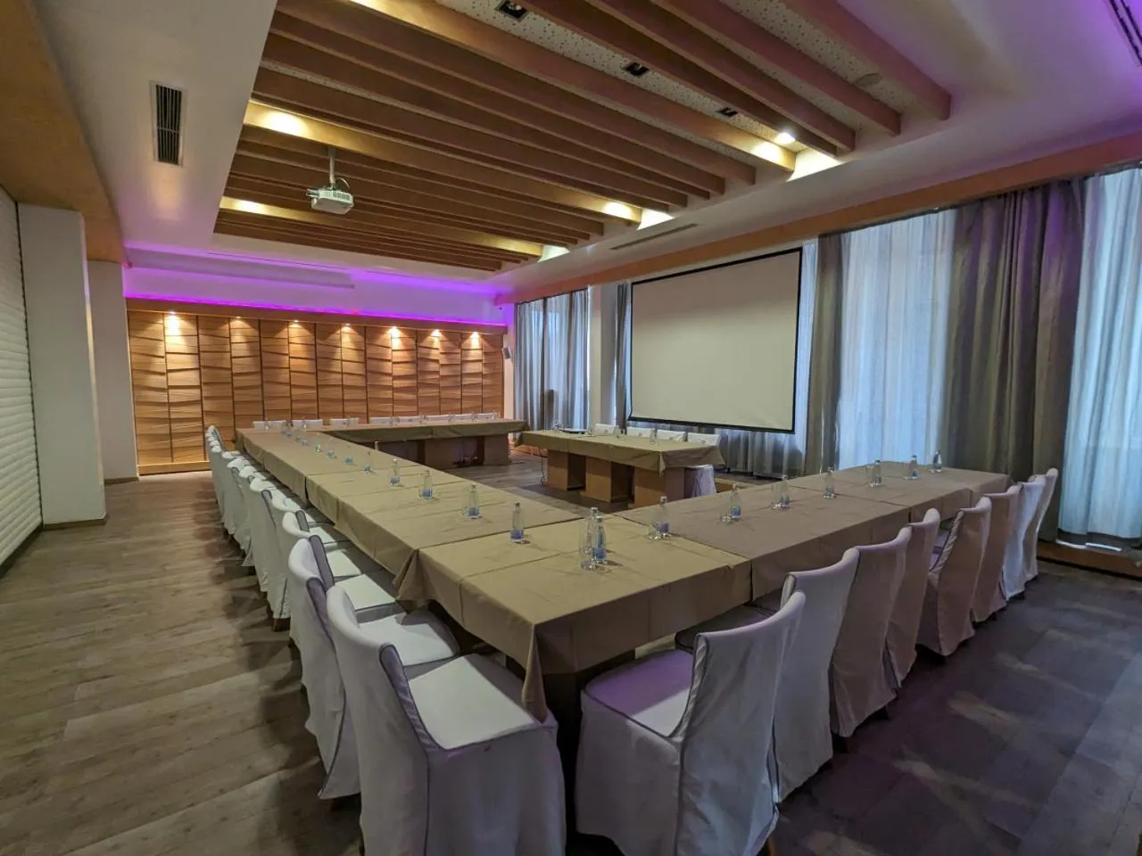 Meeting/conference room in Hotel Pahuljica