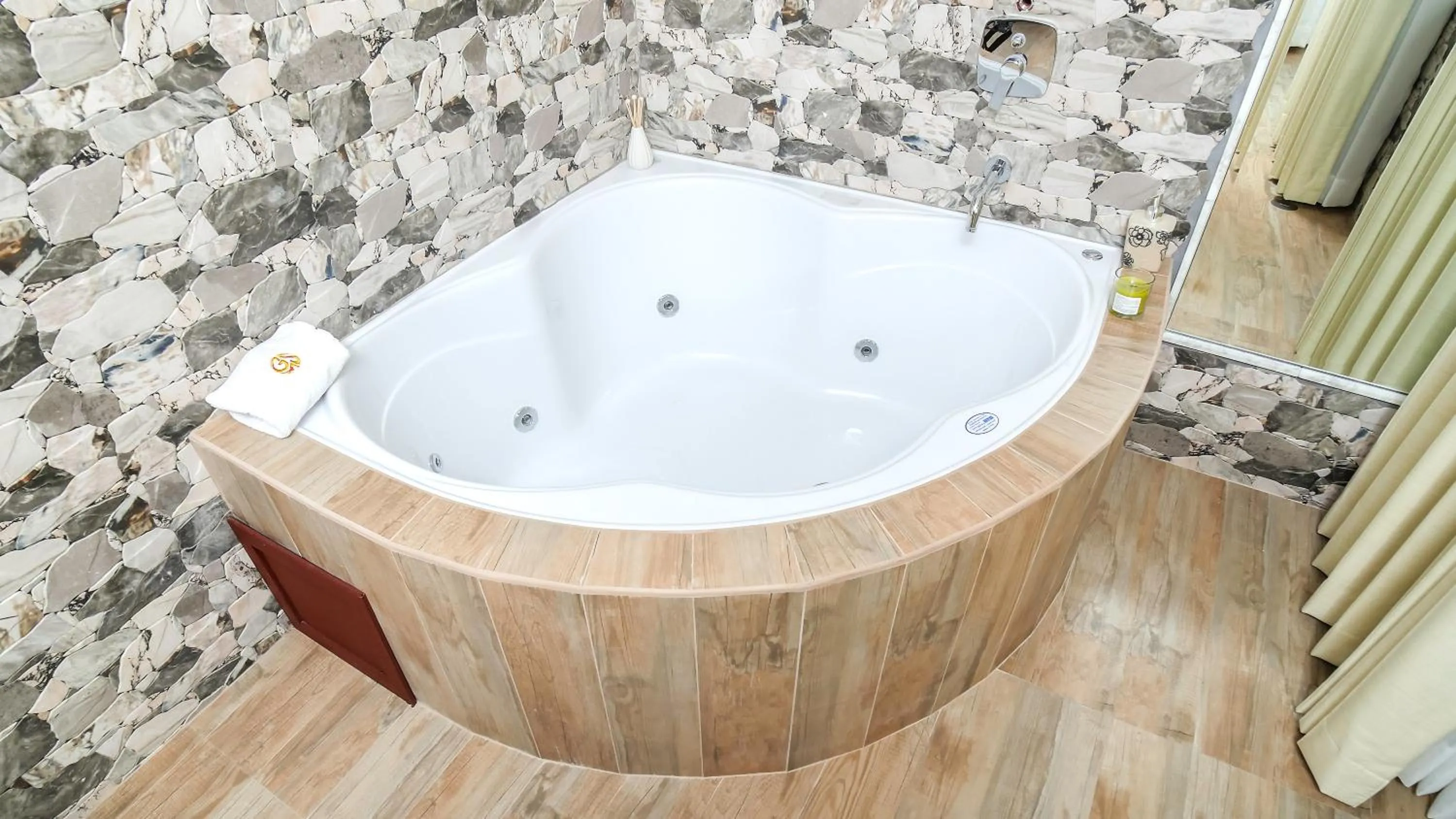 Staff in Golden Sunrise Machupicchu