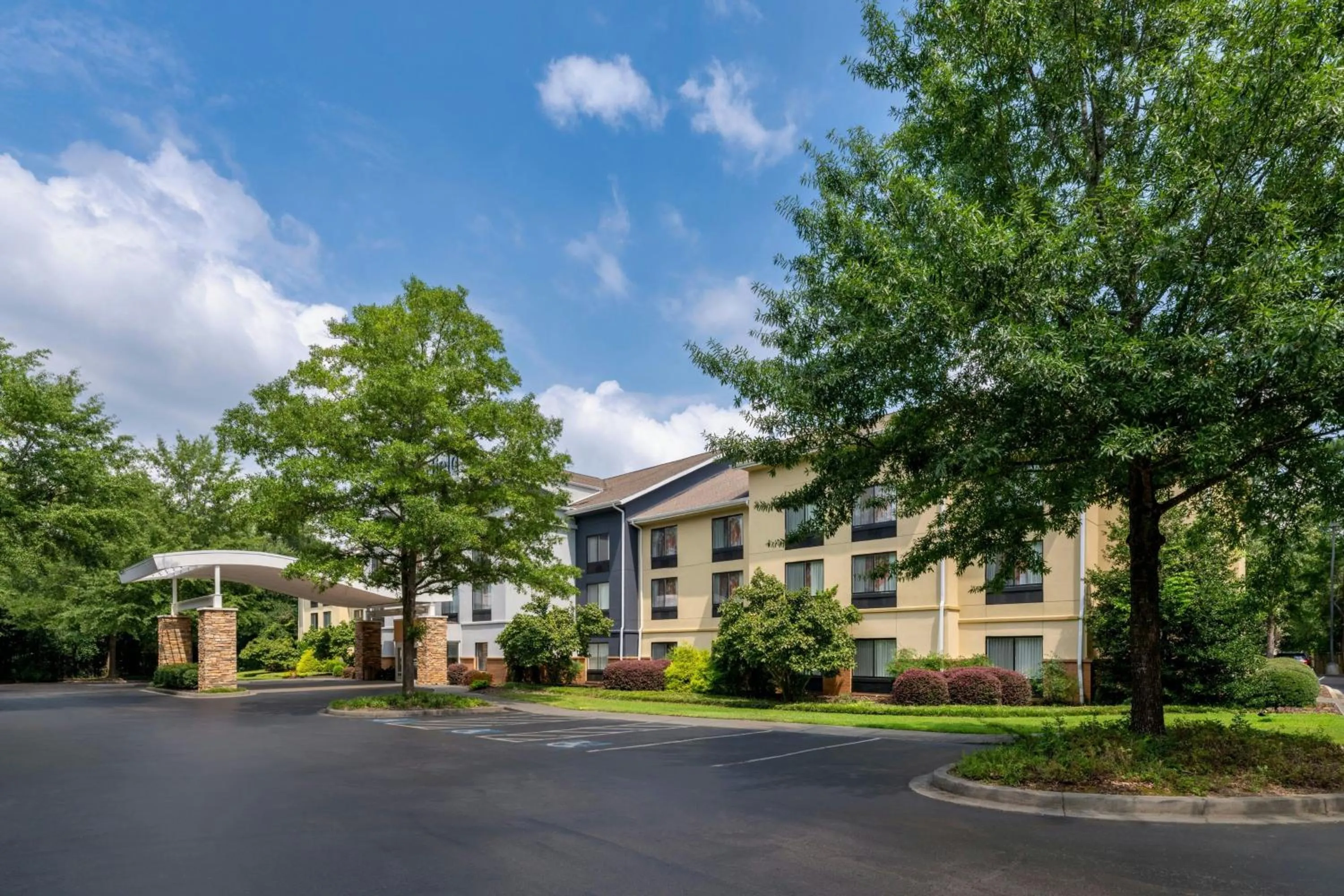 Property building in Fairfield Inn & Suites by Marriott Aiken