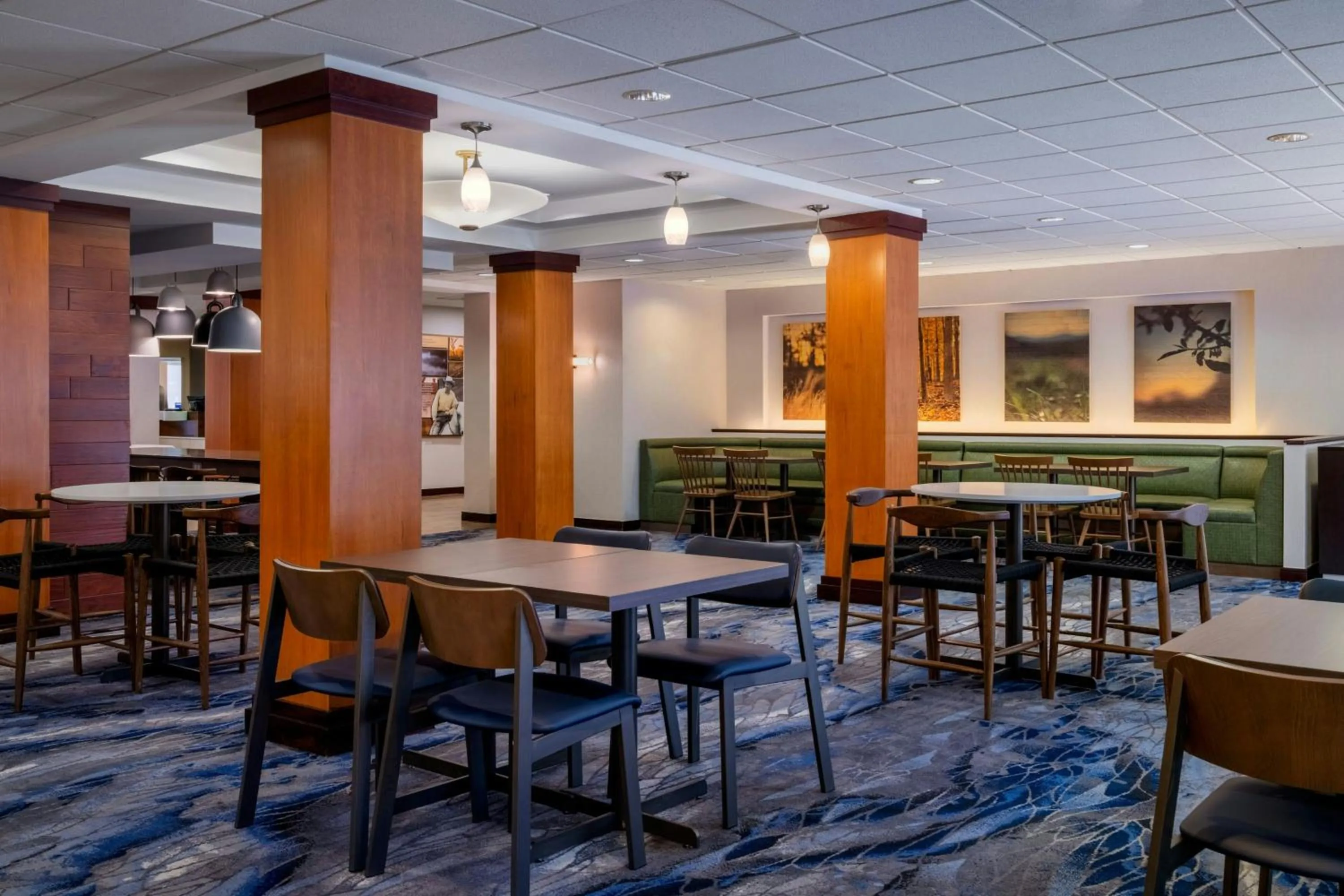 Breakfast in Fairfield Inn & Suites by Marriott Aiken