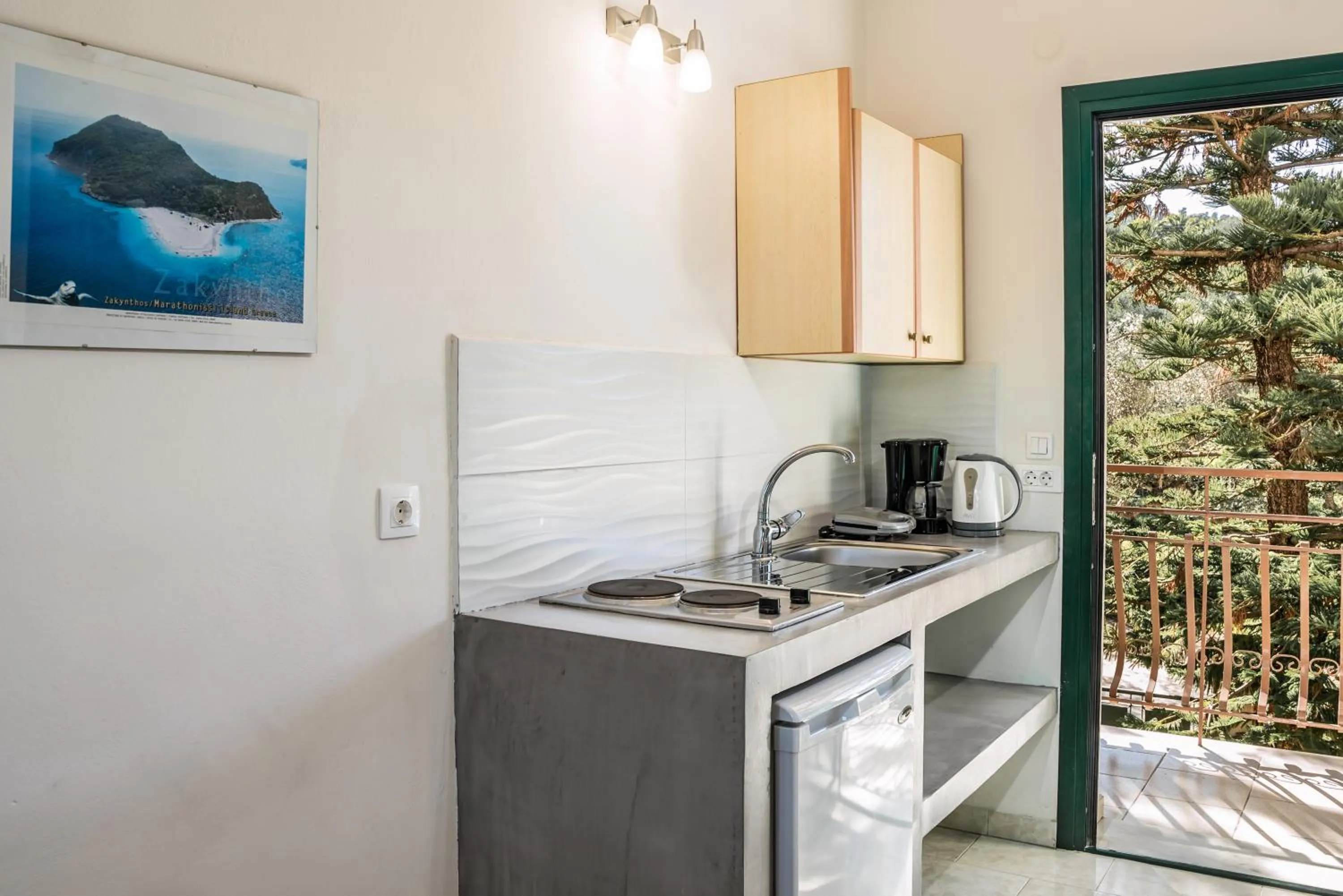 Kitchen or kitchenette in Herodotos Studios