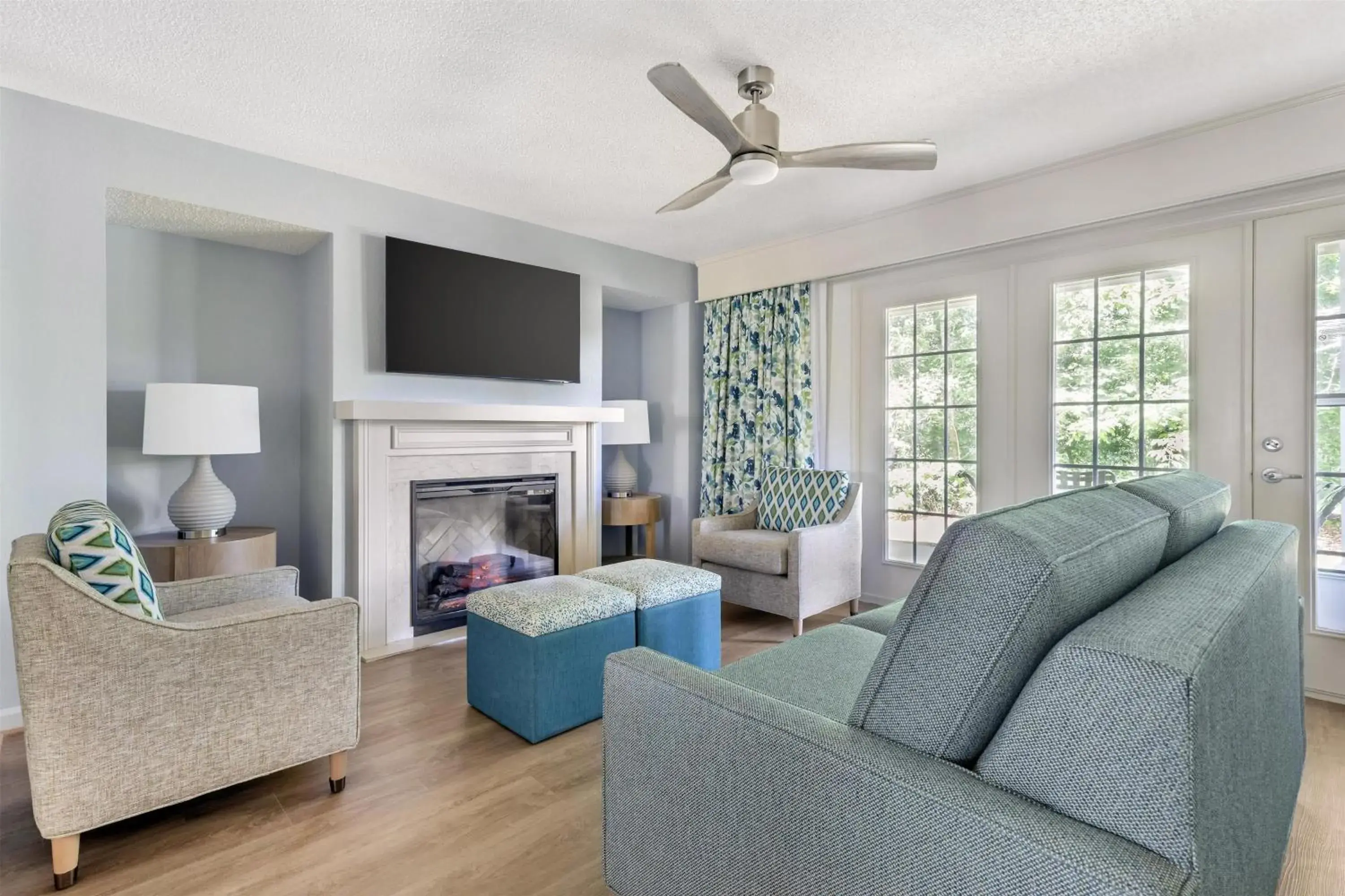 Two-Bedroom Suite with Transfer Shower - Mobility Access in Hilton Vacation Club Greensprings Williamsburg Two-Bedroom Suite with Transfer Shower - Mobility Access in Hilton Vacation Club Greensprings Williamsburg