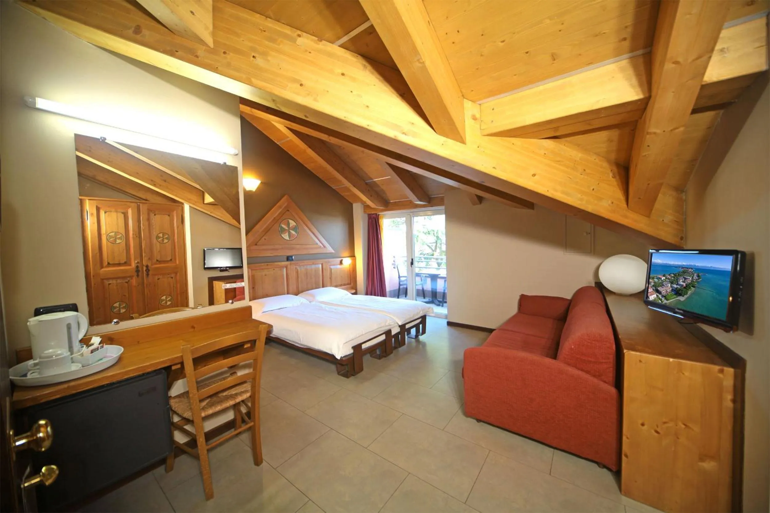 Bed in Hotel Smeraldo