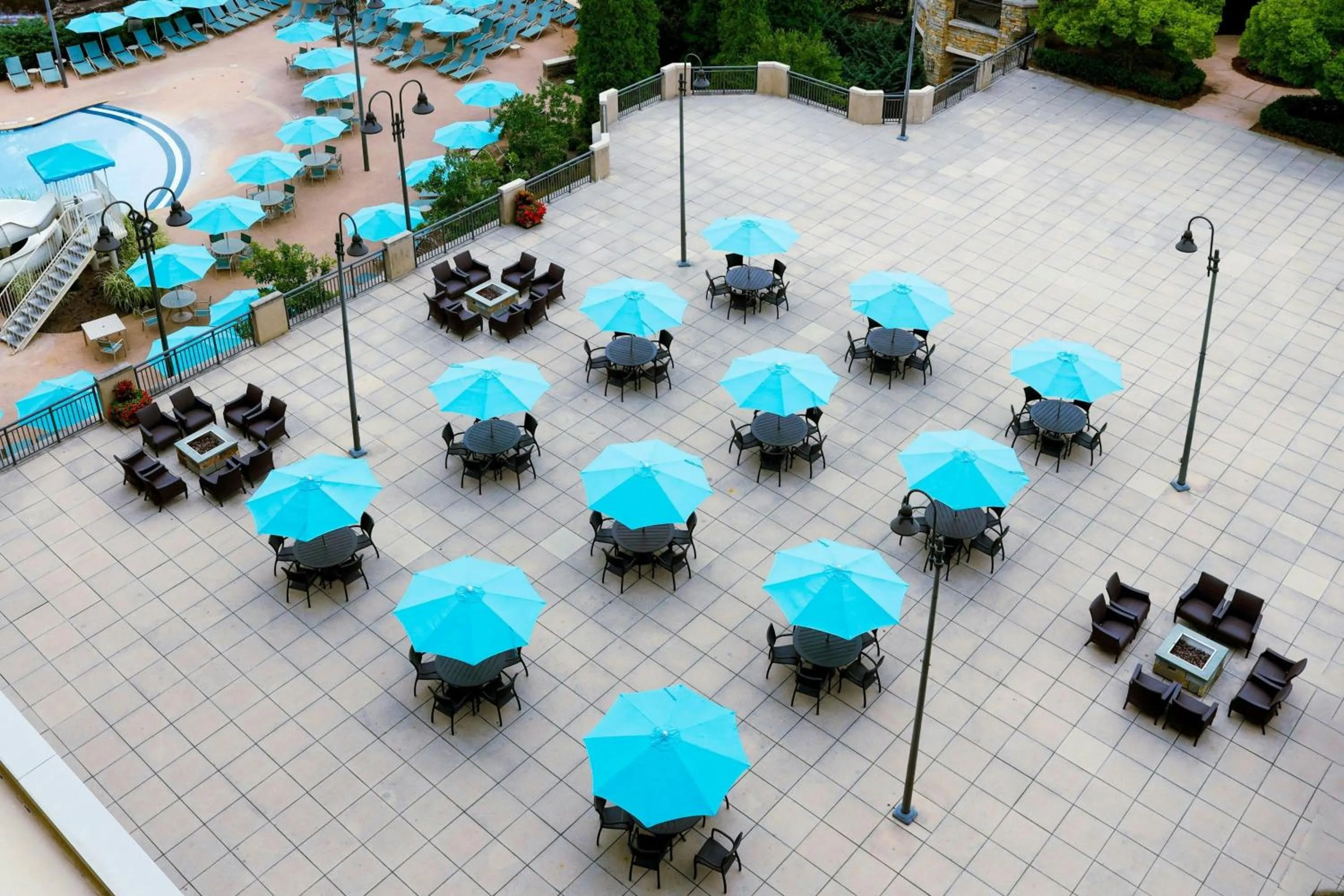 Photo of the whole room in Renaissance Birmingham Ross Bridge Golf Resort & Spa