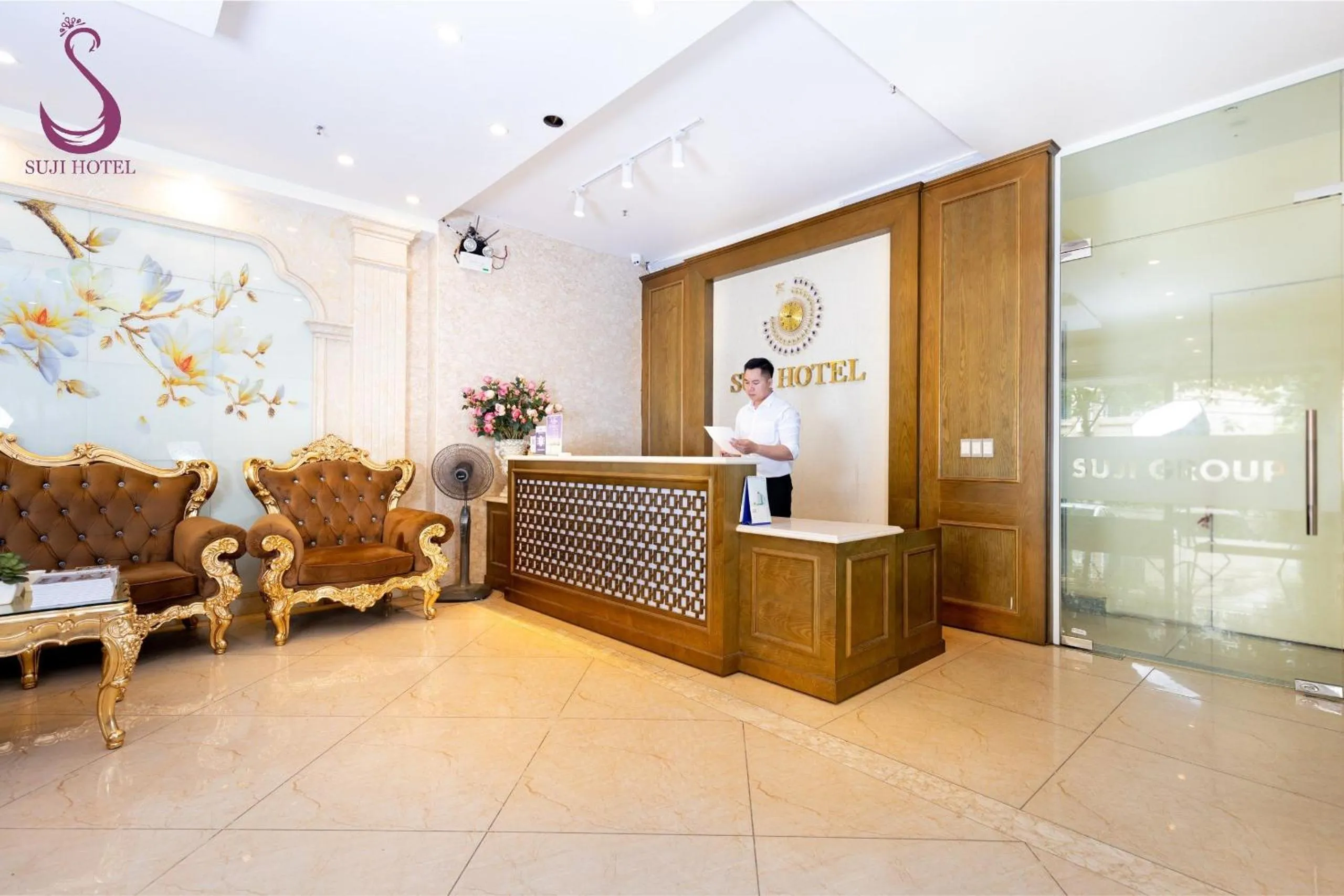 Lobby or reception in Suji My Dinh Hotel