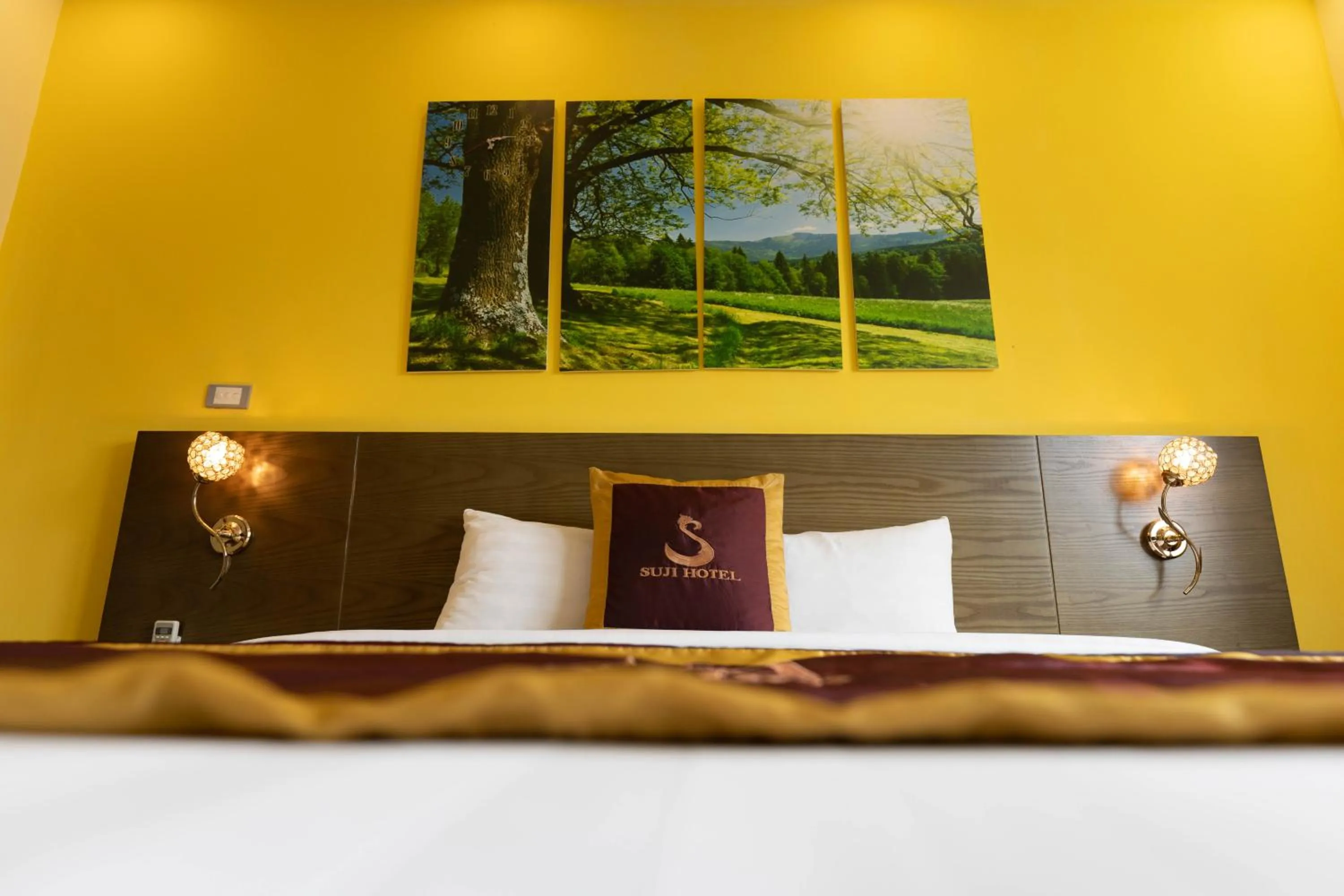 Bed in Suji My Dinh Hotel