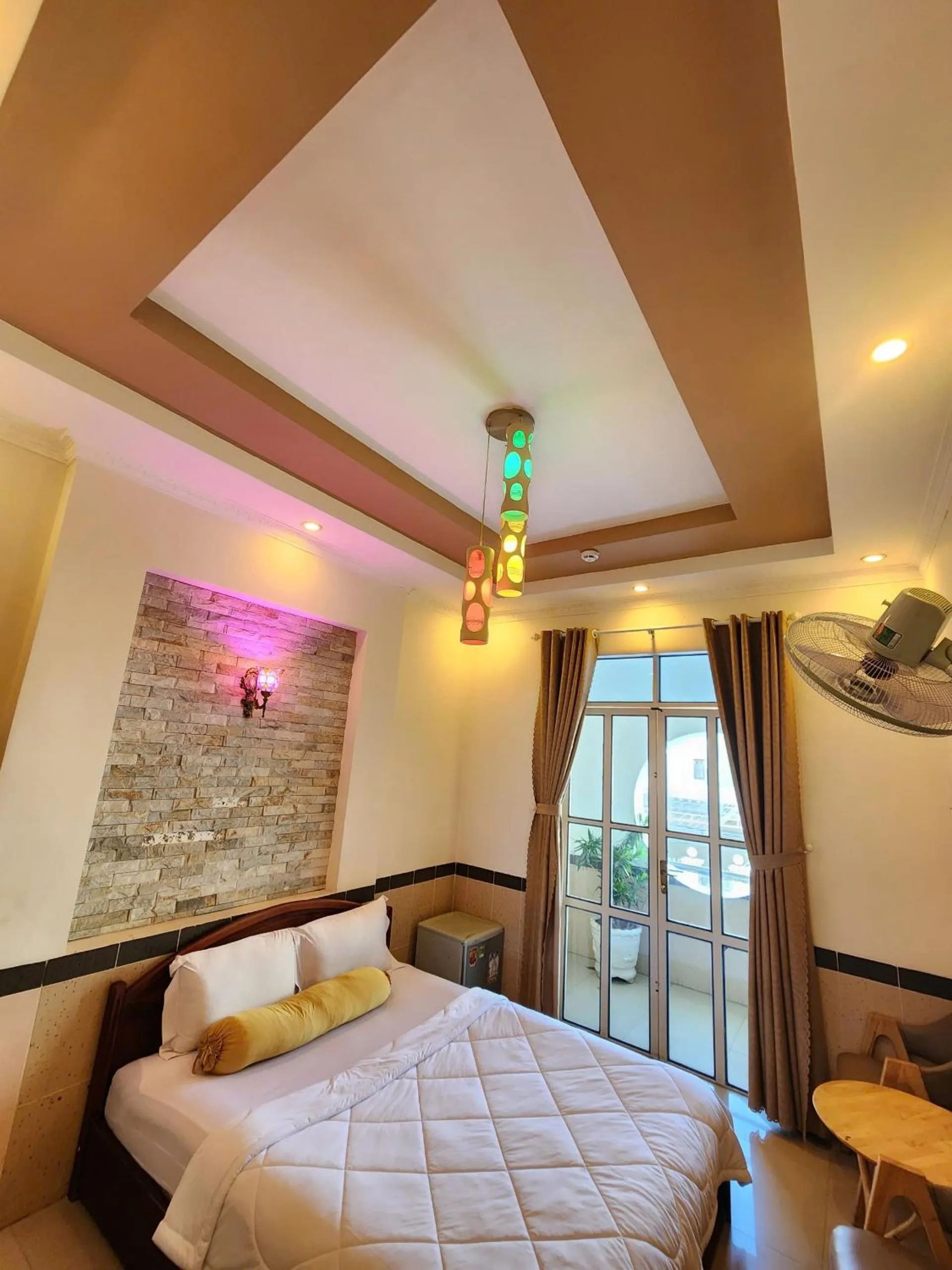 Bed in Ngoc Son Hotel