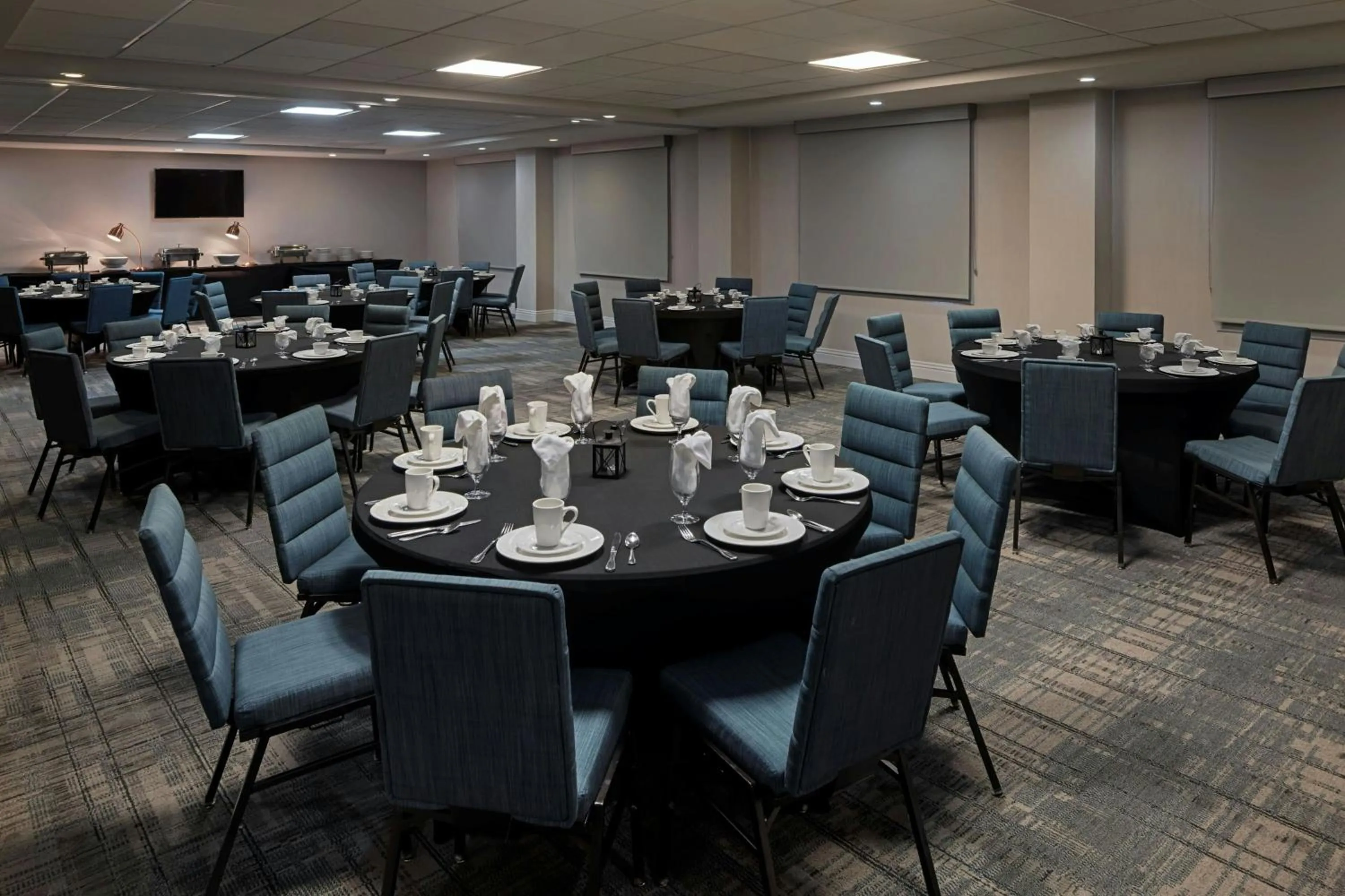 Meeting/conference room in Four Points by Sheraton, Ontario-Rancho Cucamonga