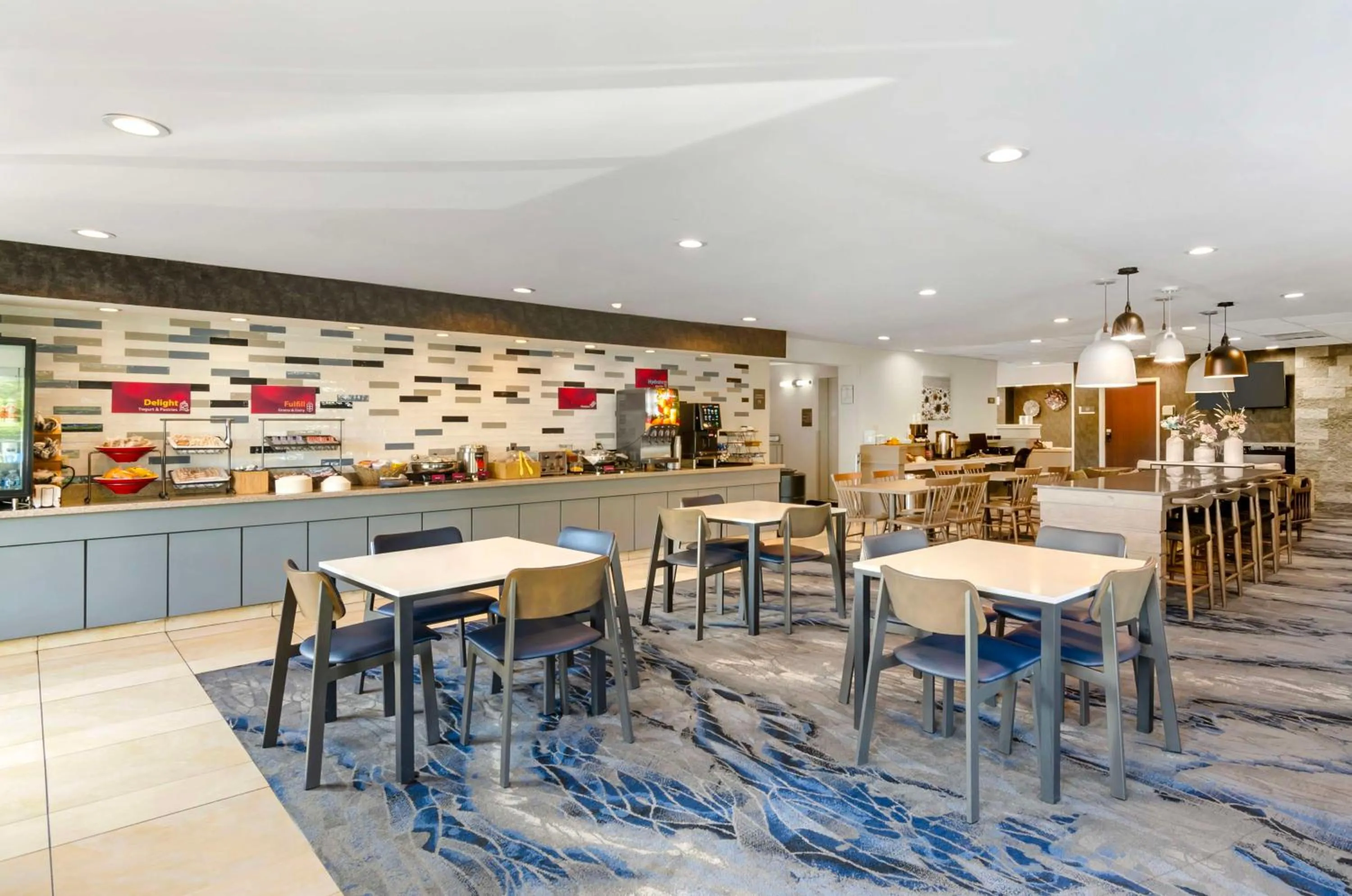 Restaurant/places to eat in Best Western Plus Beckley Inn