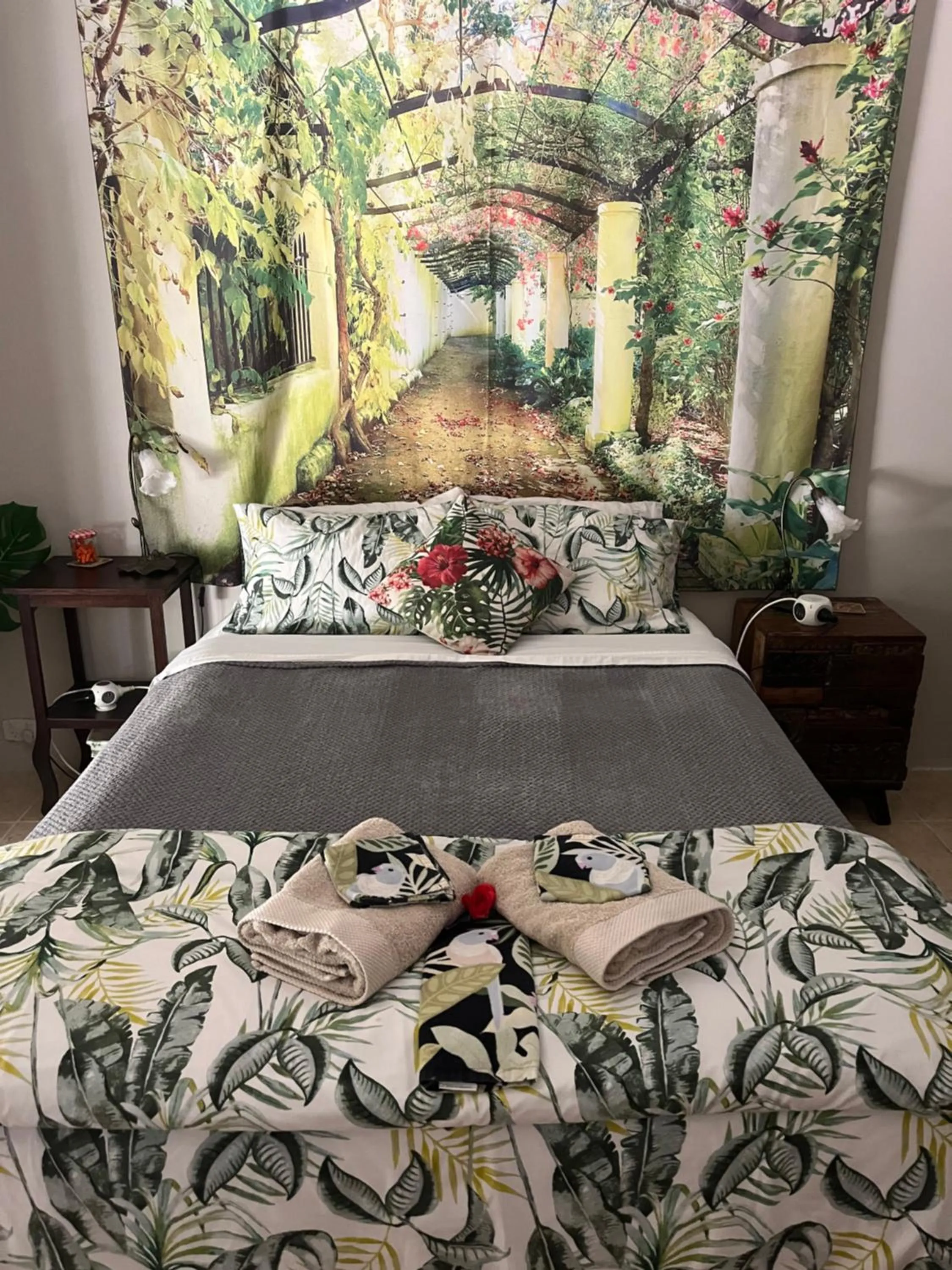 Bed in Whitsundays Retreat